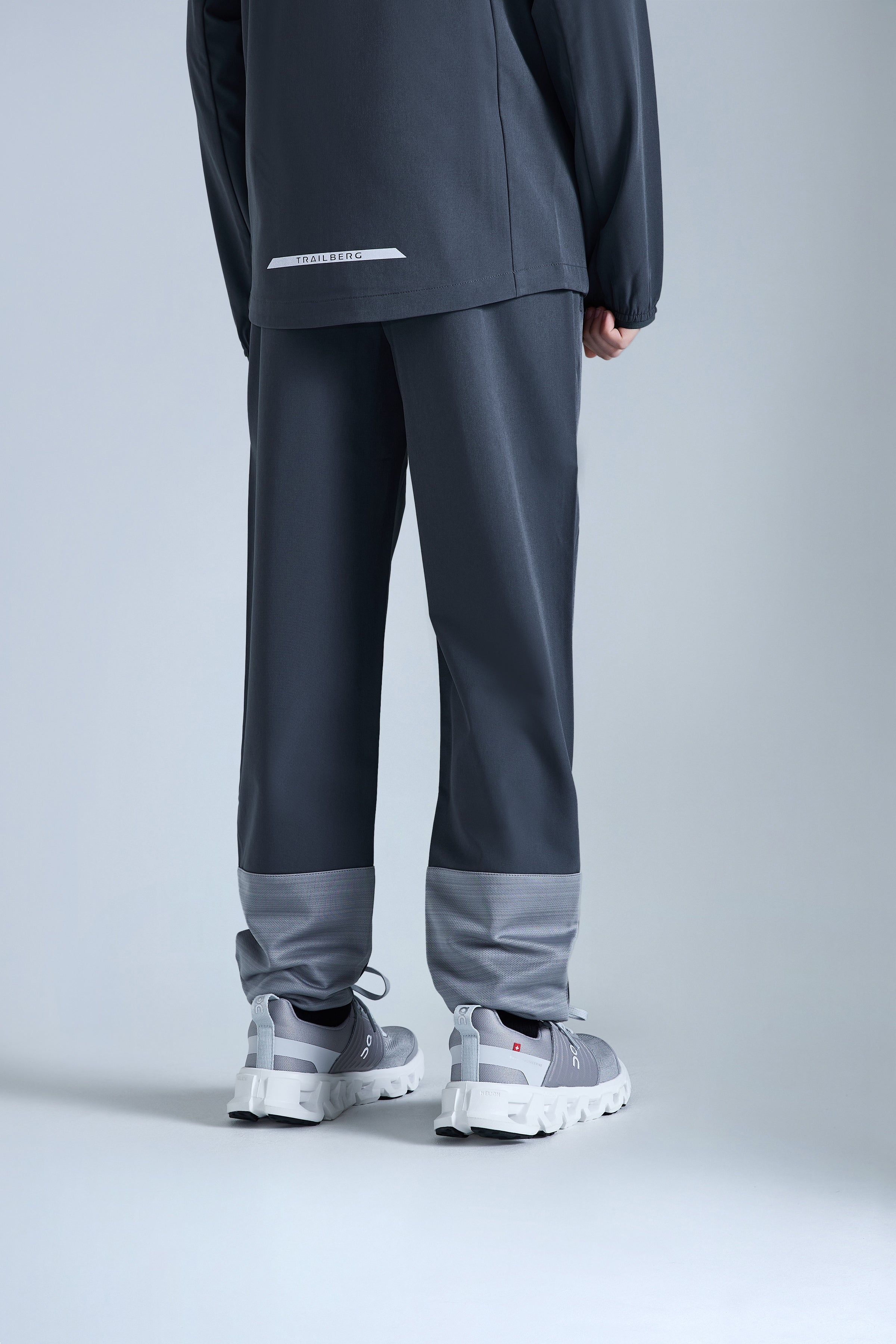 Boys Cloud 2.0 Woven Tracksuit - Iron Grey/Moon Grey