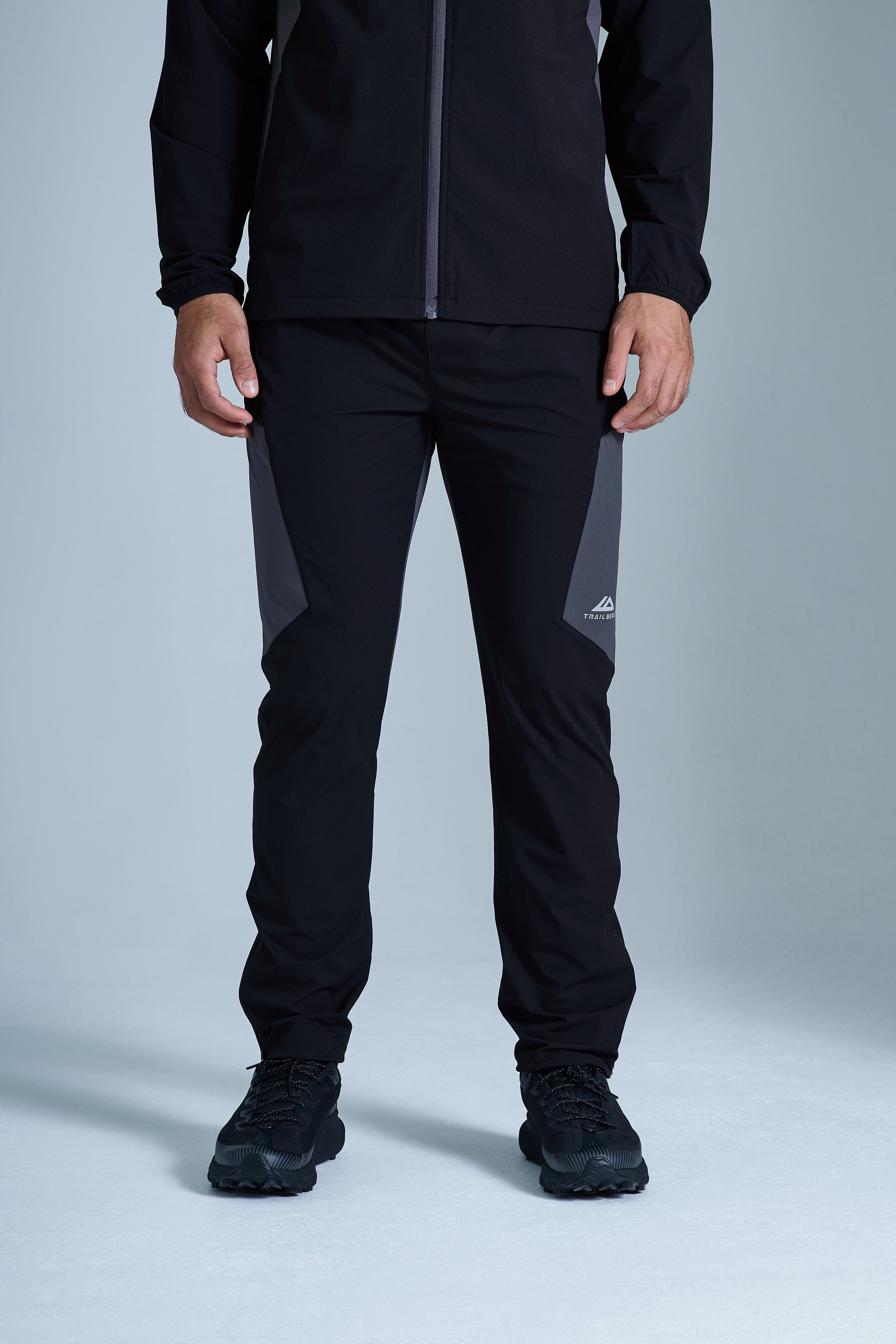 Odyssey 2.0 Tracksuit - Black/Volcano Grey