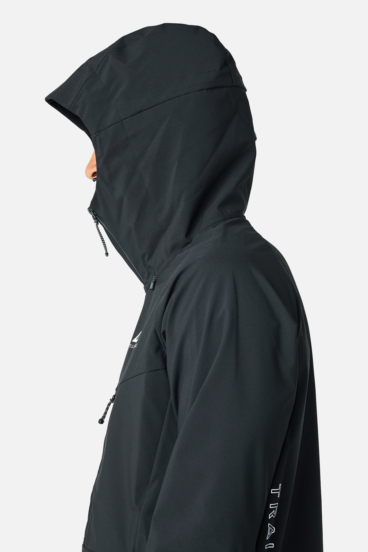 Vanquish Showerproof Jacket - Black
