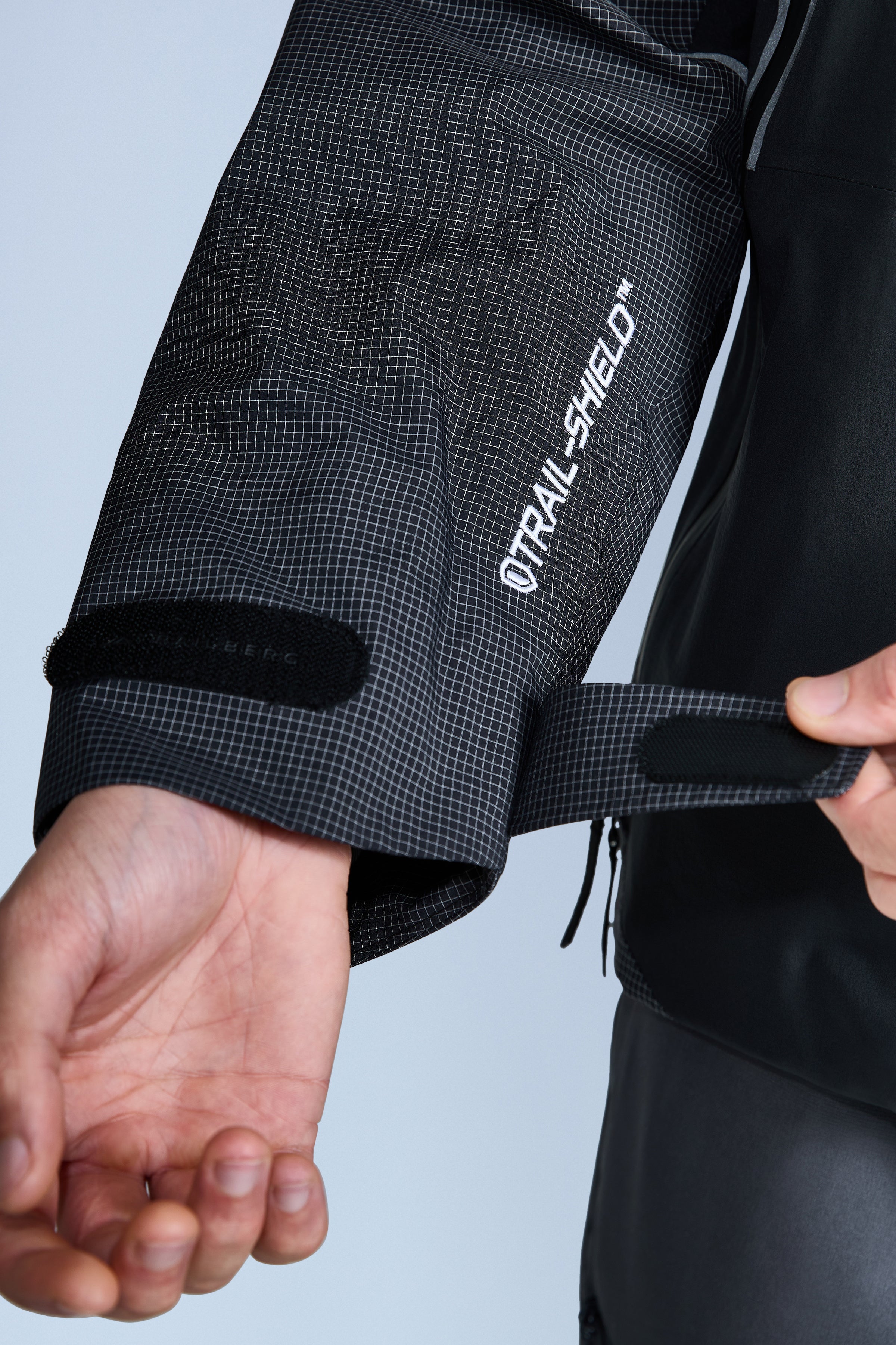 Pioneer Waterproof Jacket - Black