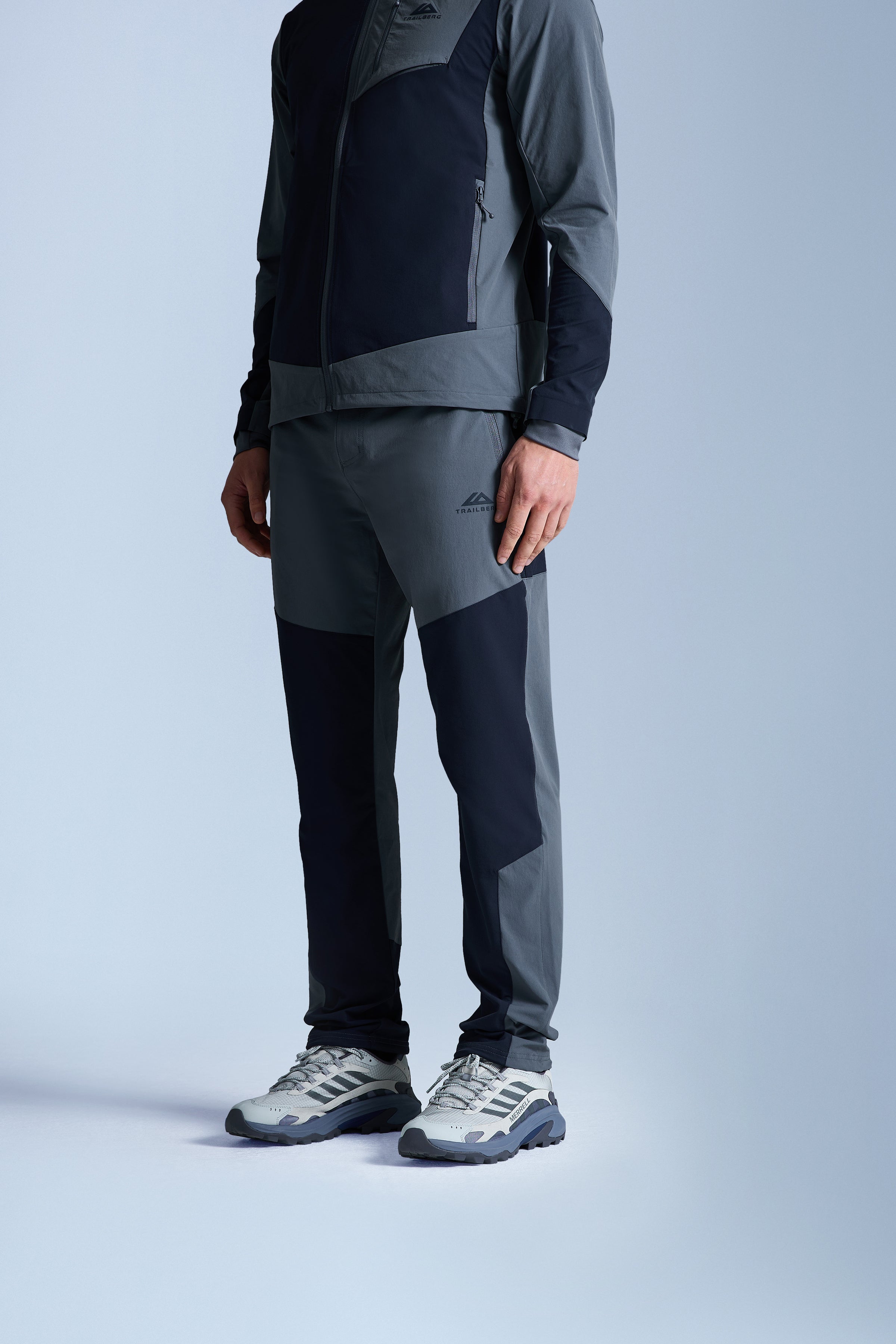 Region Outdoor Tracksuit - Deep Ocean/Storm Grey