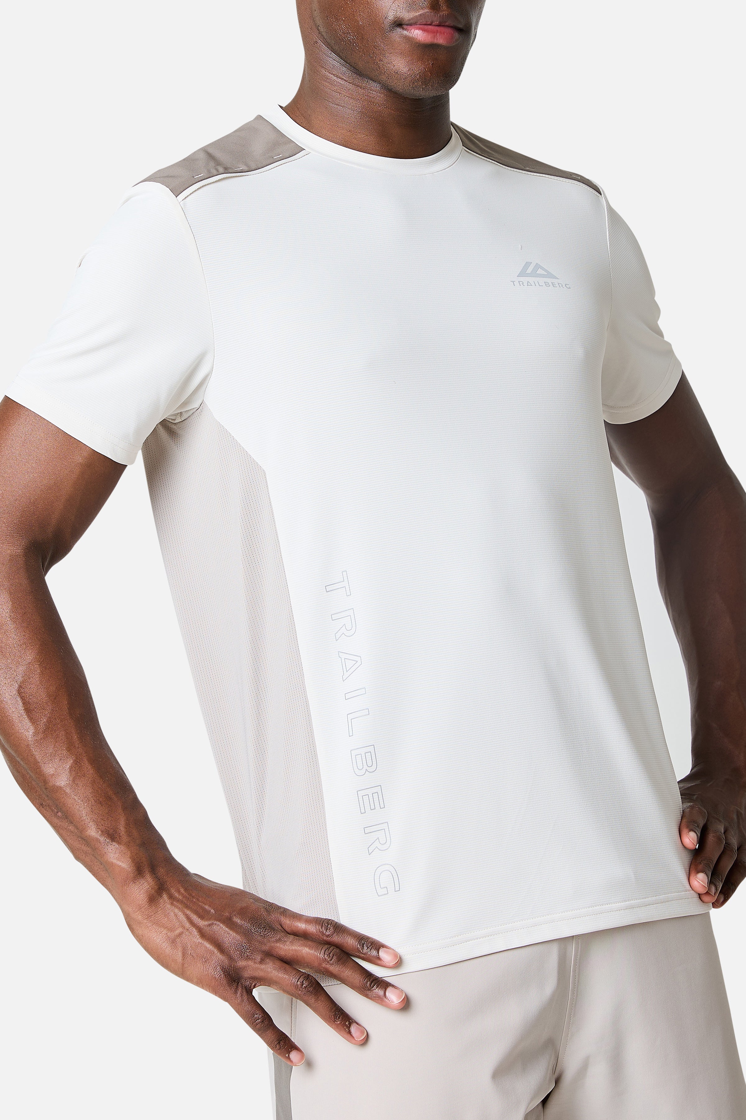 SS26 Triathlon T-shirt - Frosted Ridge/Pebble Stone/Mocha