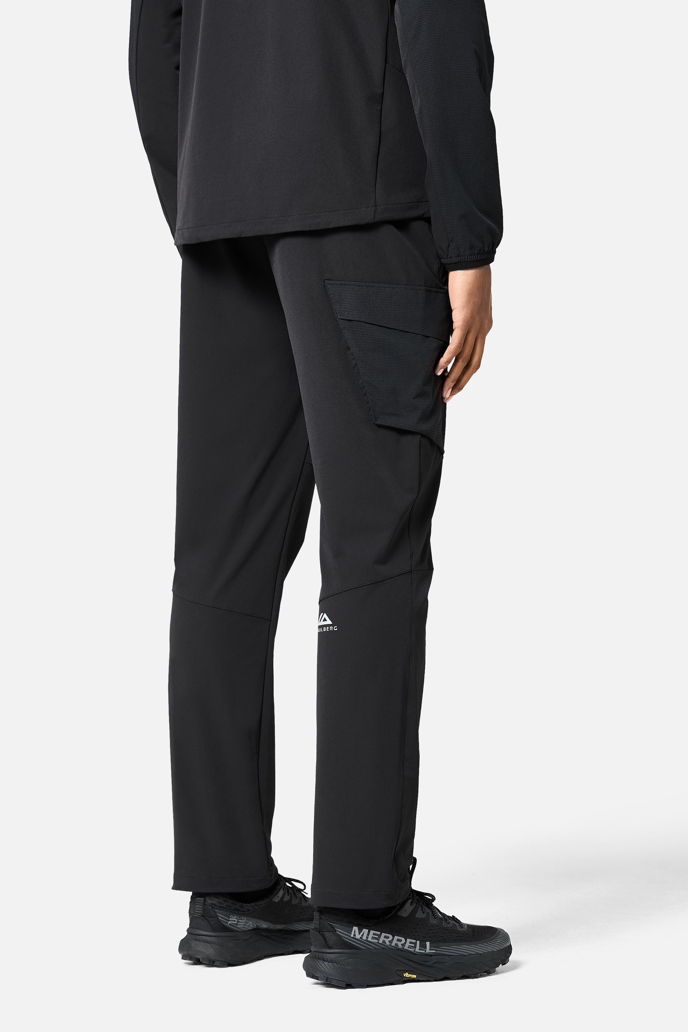 Faltenjura 2.0 Tracksuit - Black/Volcano Grey