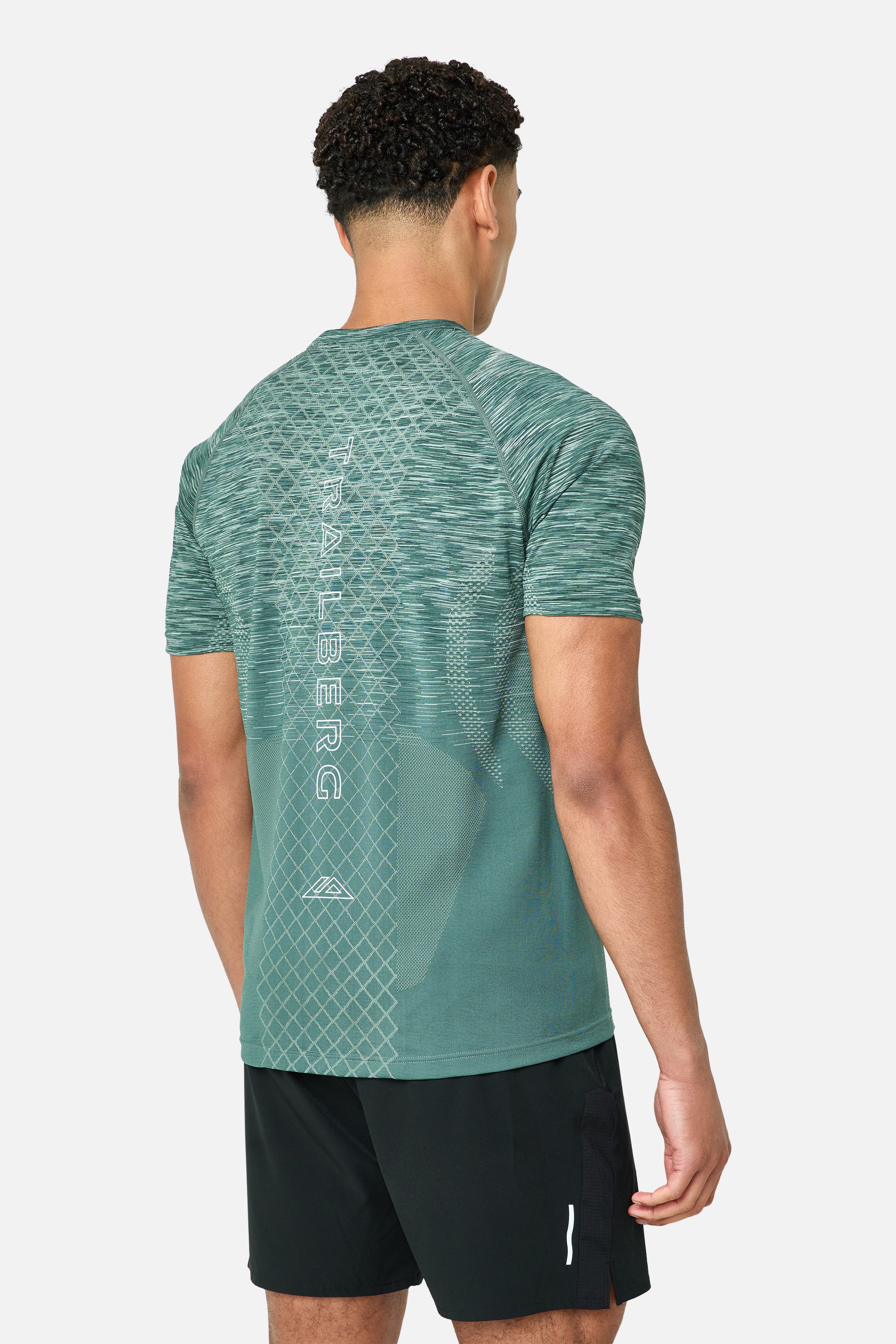 Stride Seamless Gotthard Twinset - Green