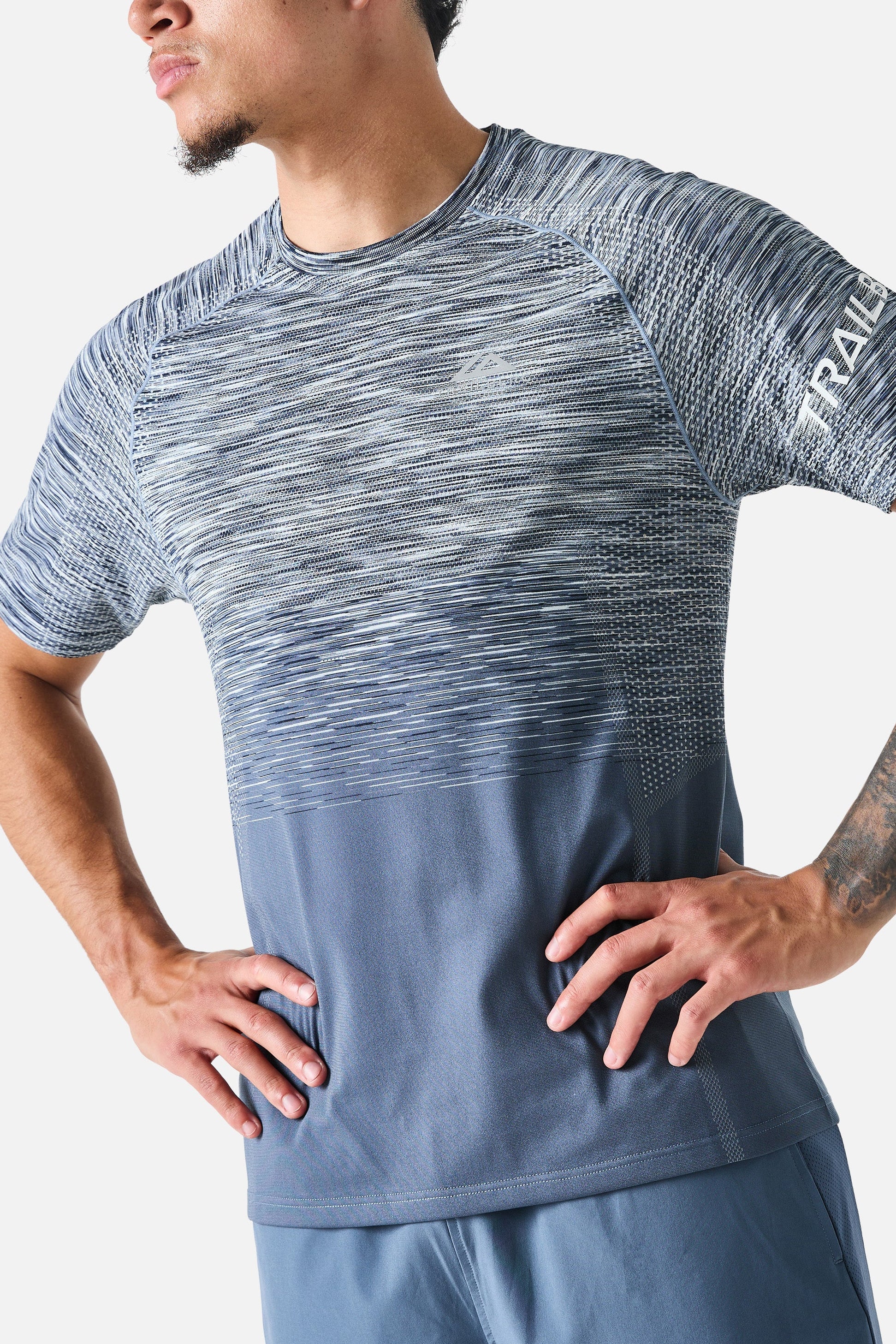 Arc Seamless T-Shirt – Breeze/Storm Blue/Skylar/White