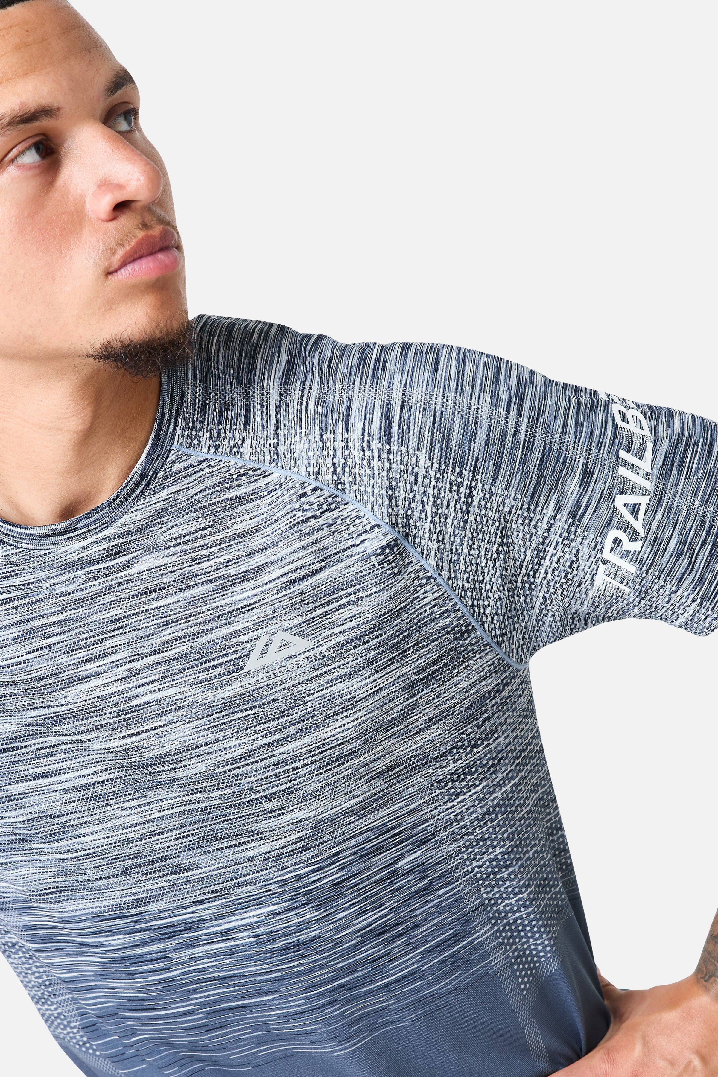 Arc Seamless T-Shirt – Breeze/Storm Blue/Skylar/White