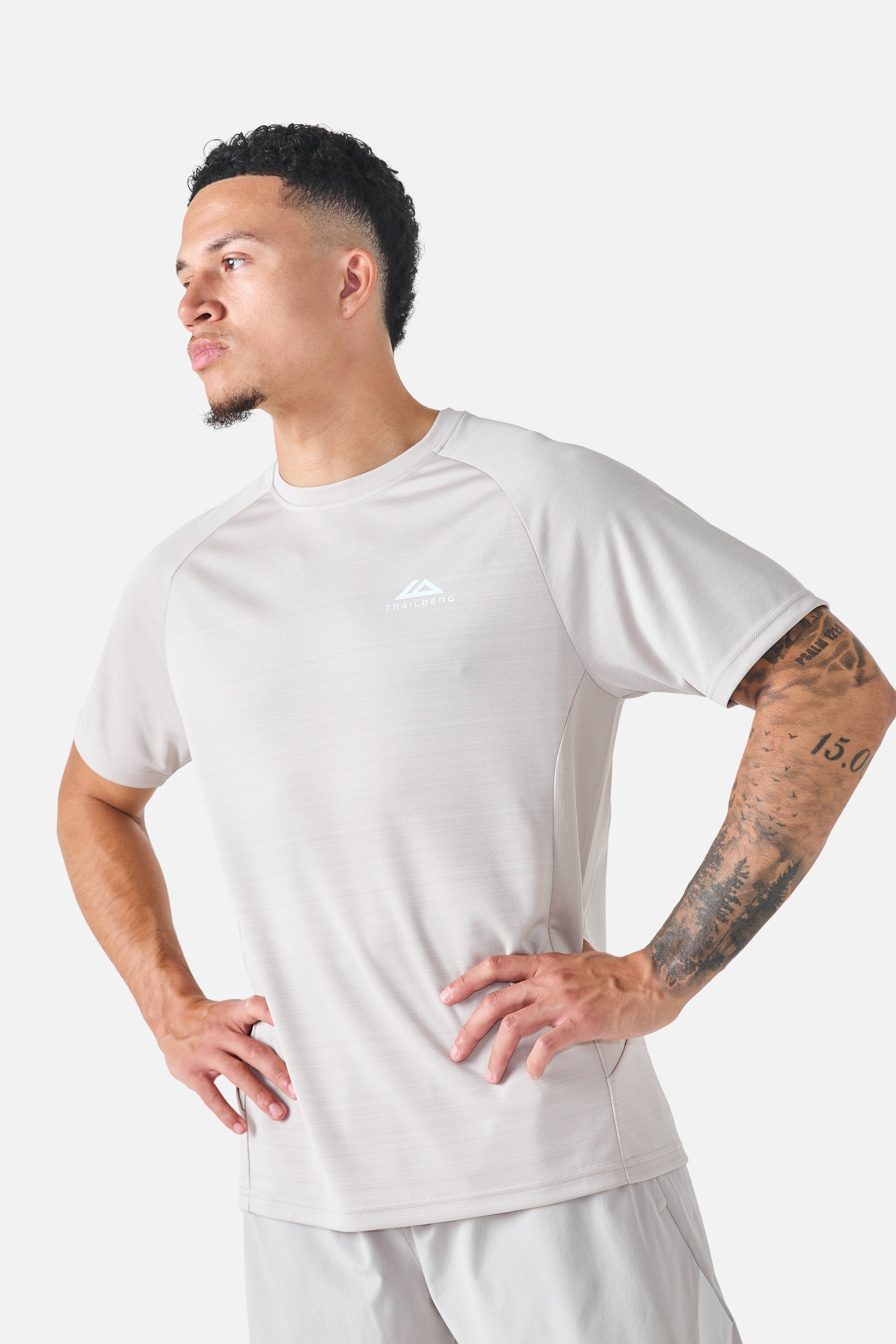 SS26 Cloud Tee - Kiezelsteen