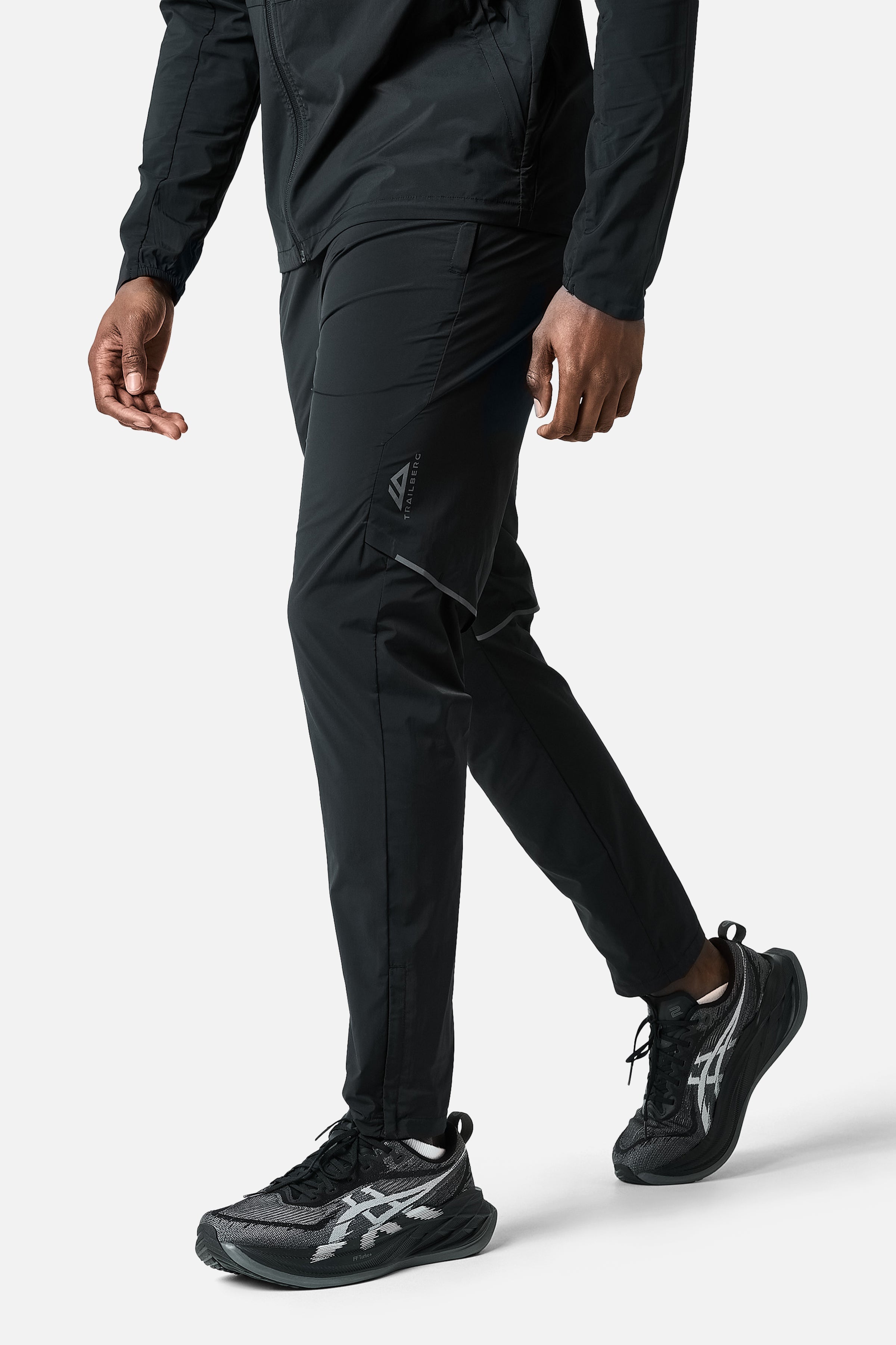 Velocity Tracksuit - Black
