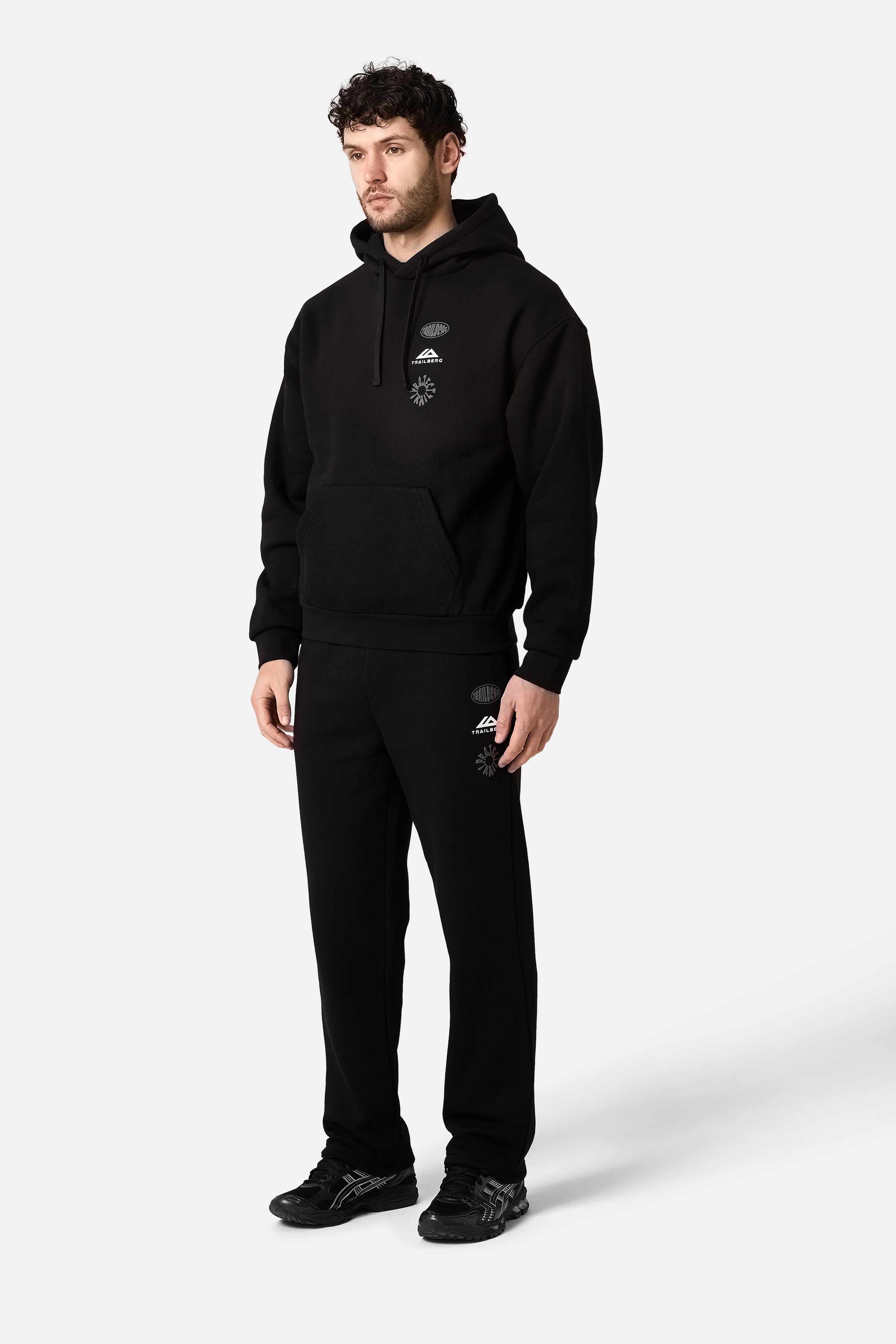 Vector Tracksuit - Black