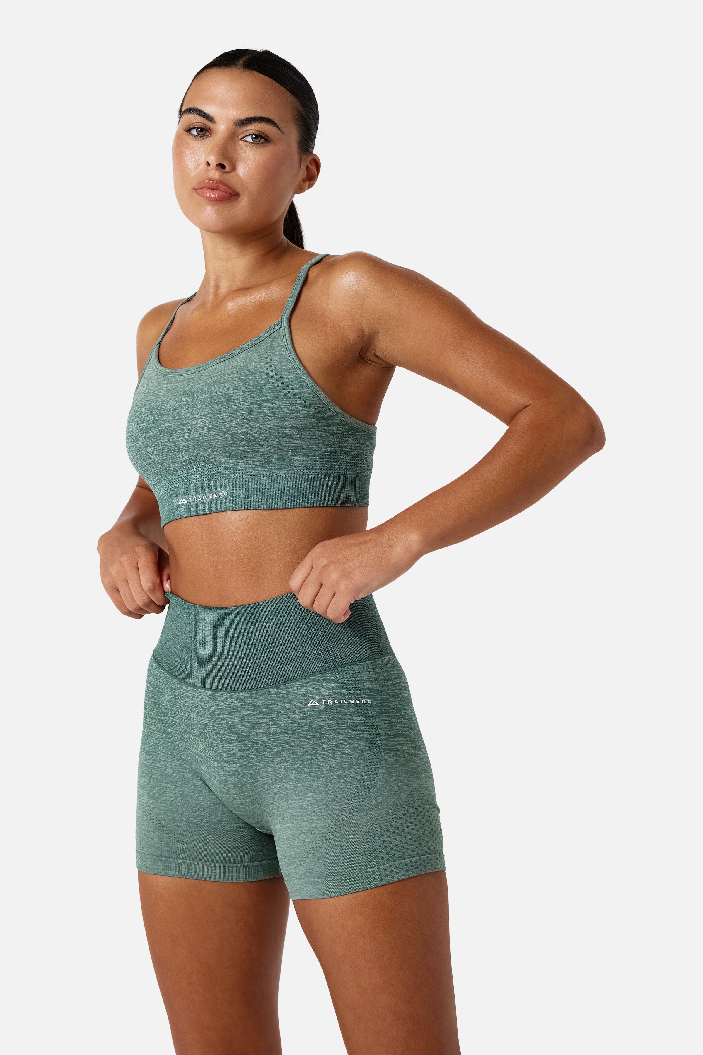 Womens Evocurve Seamless Strappy Bra - Aloe Frost
