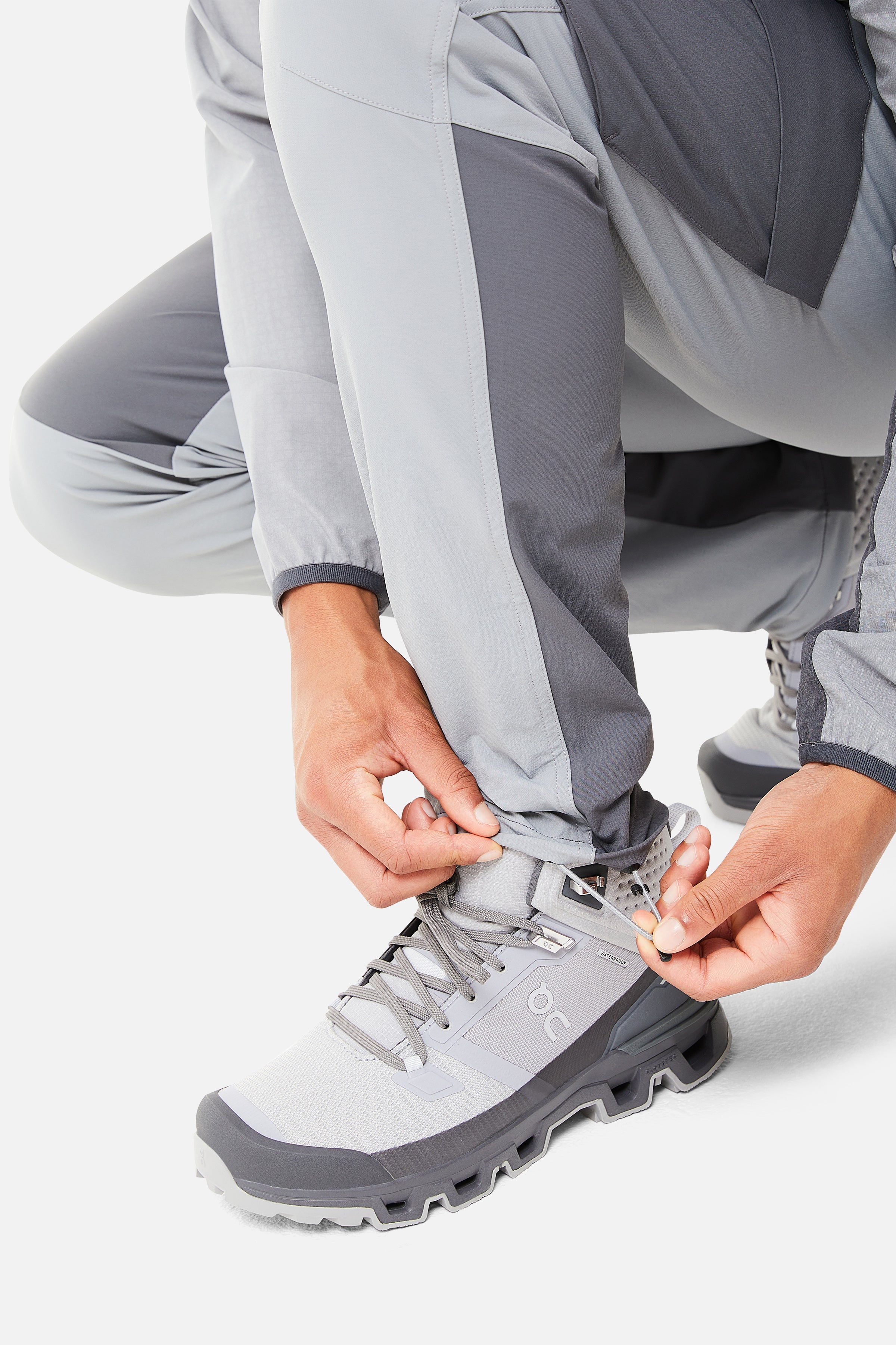 Jura Tracksuit - Charcoal Grey/Grey
