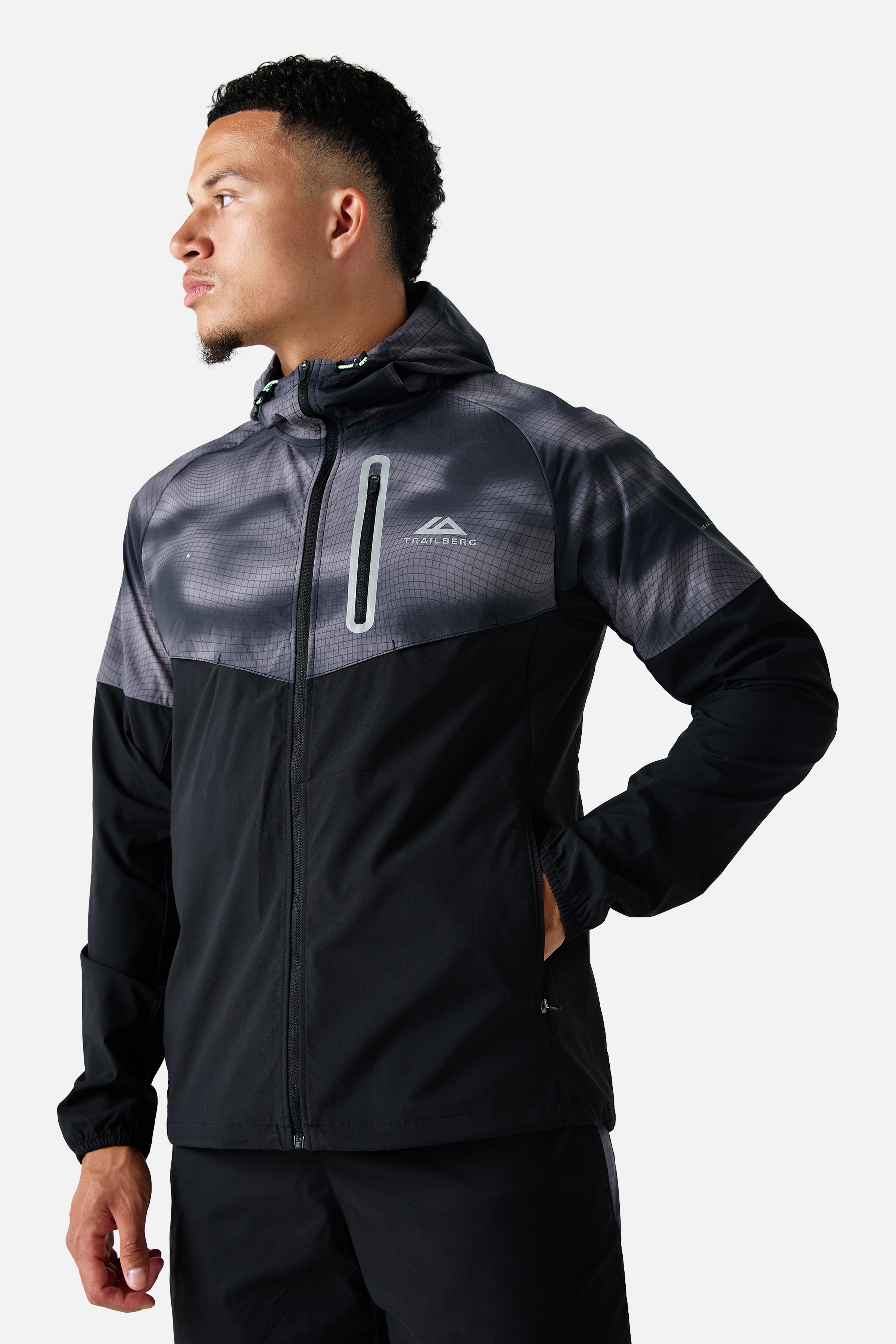 Haze Windbreaker - Black