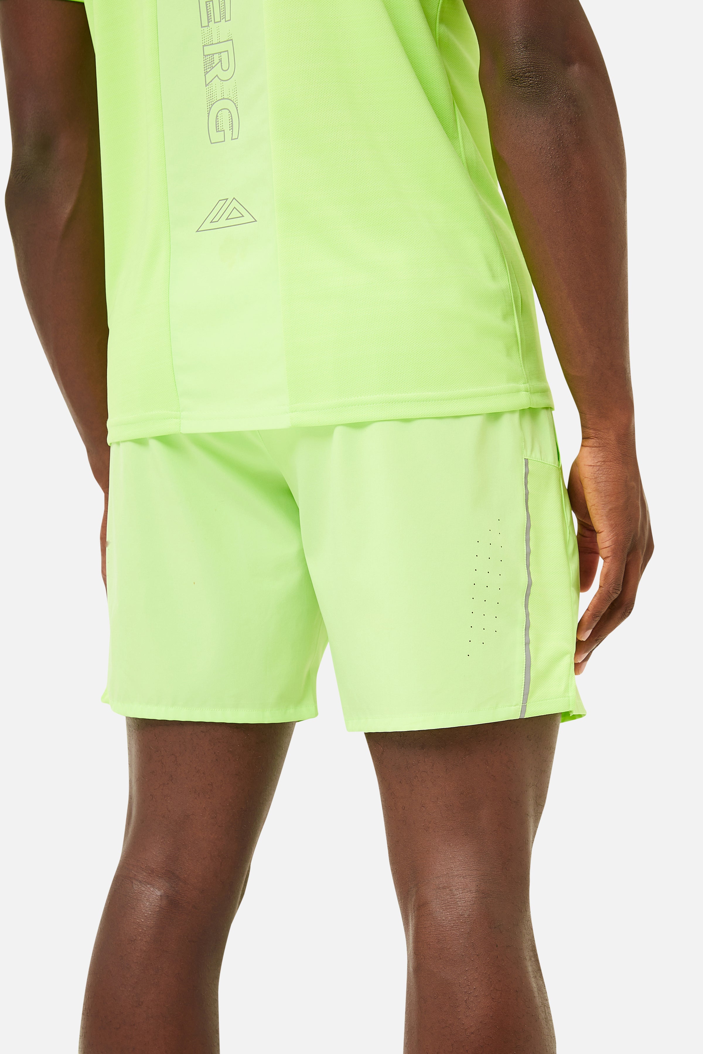 CLOUD AW24 SHORT - NEON LIME