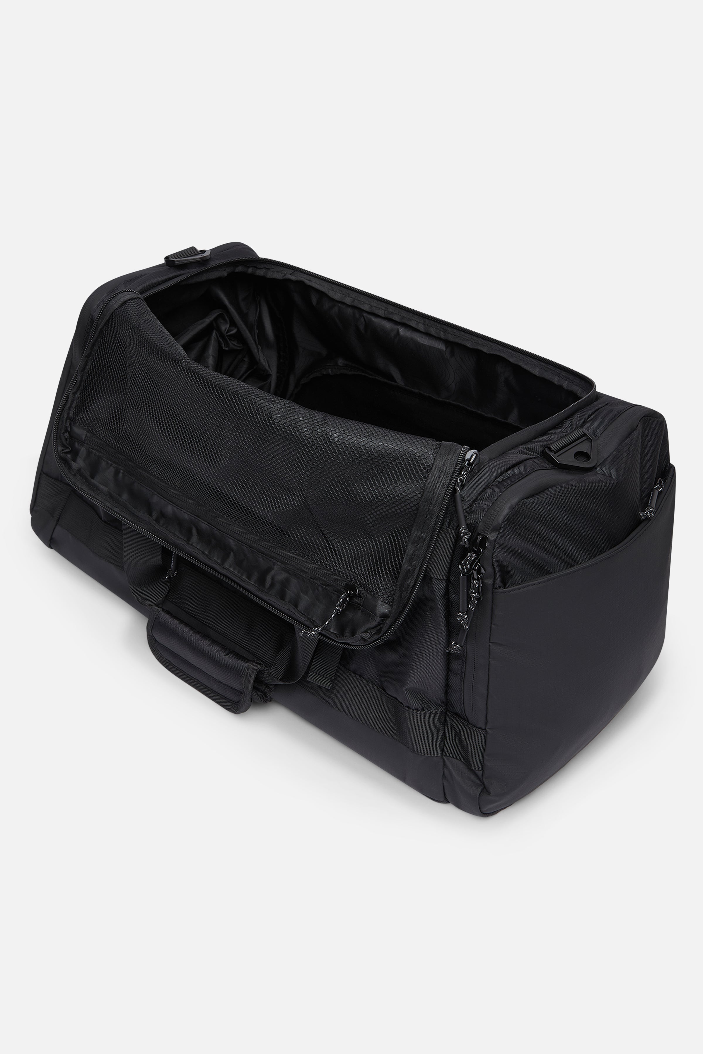 Tackle Gym Bag - Black