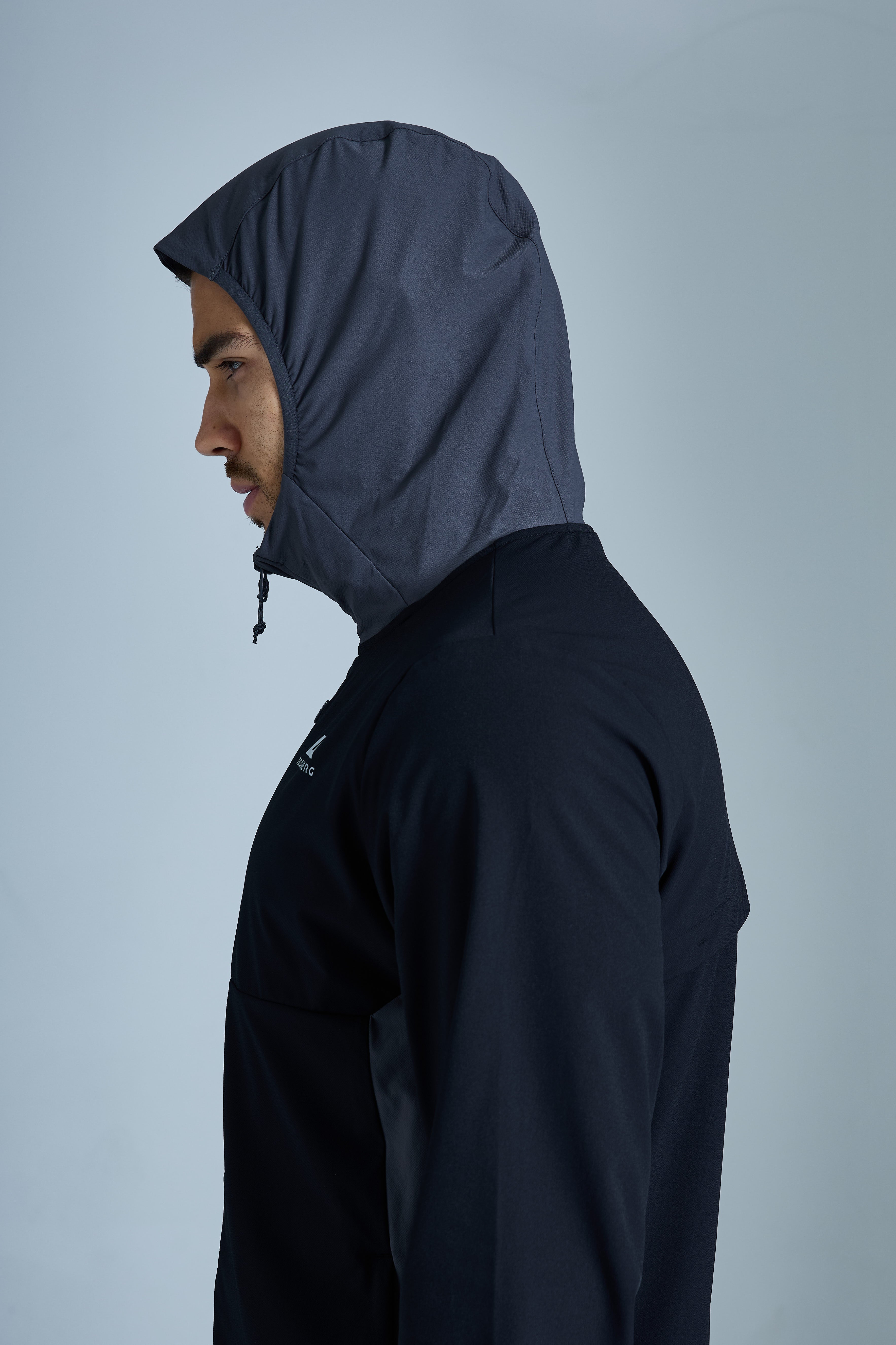 Odyssey 2.0 Hood - Black/Volcano Grey