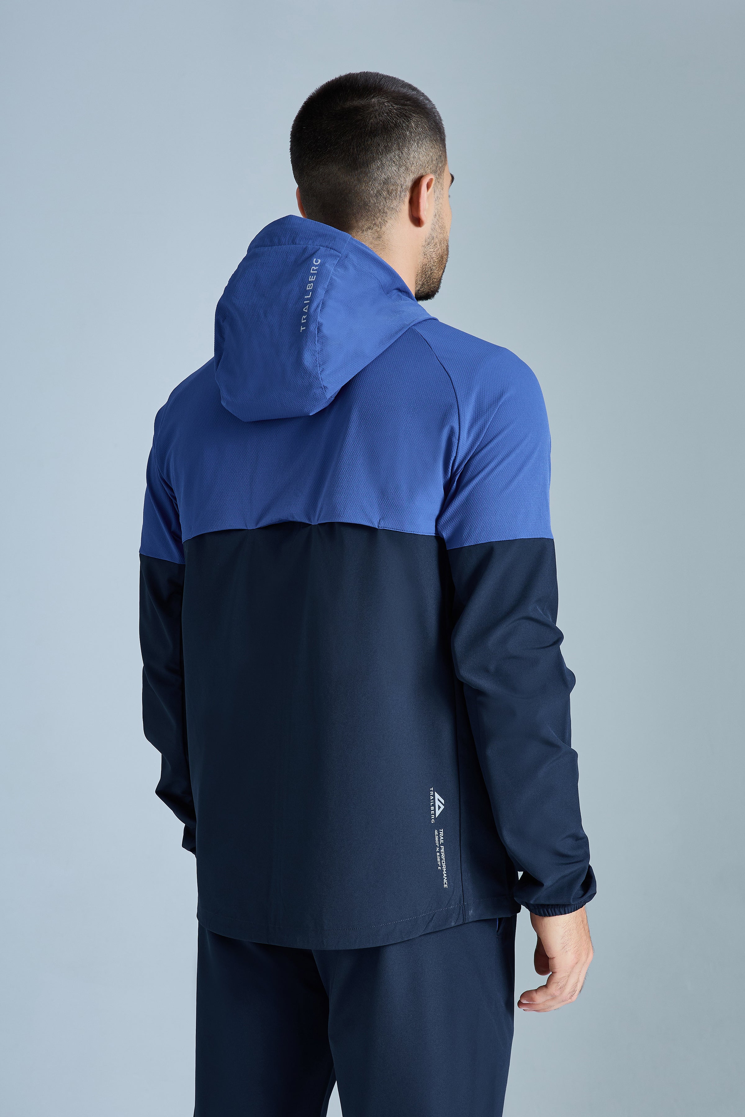 AW25 Cloud Hood - Deep Ocean/Chroma Blue