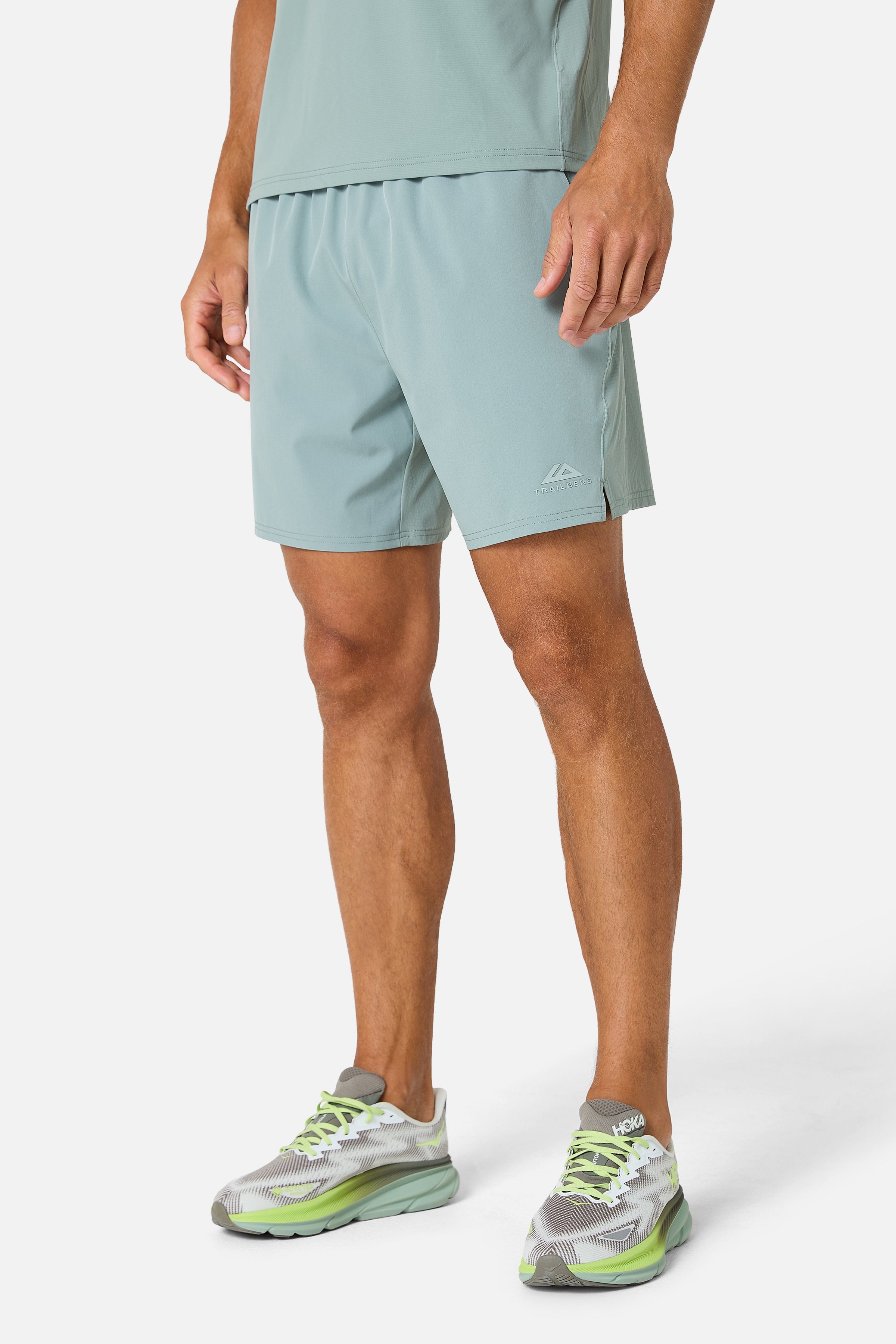 Momentum Short - Willow Green/Idyllic Green