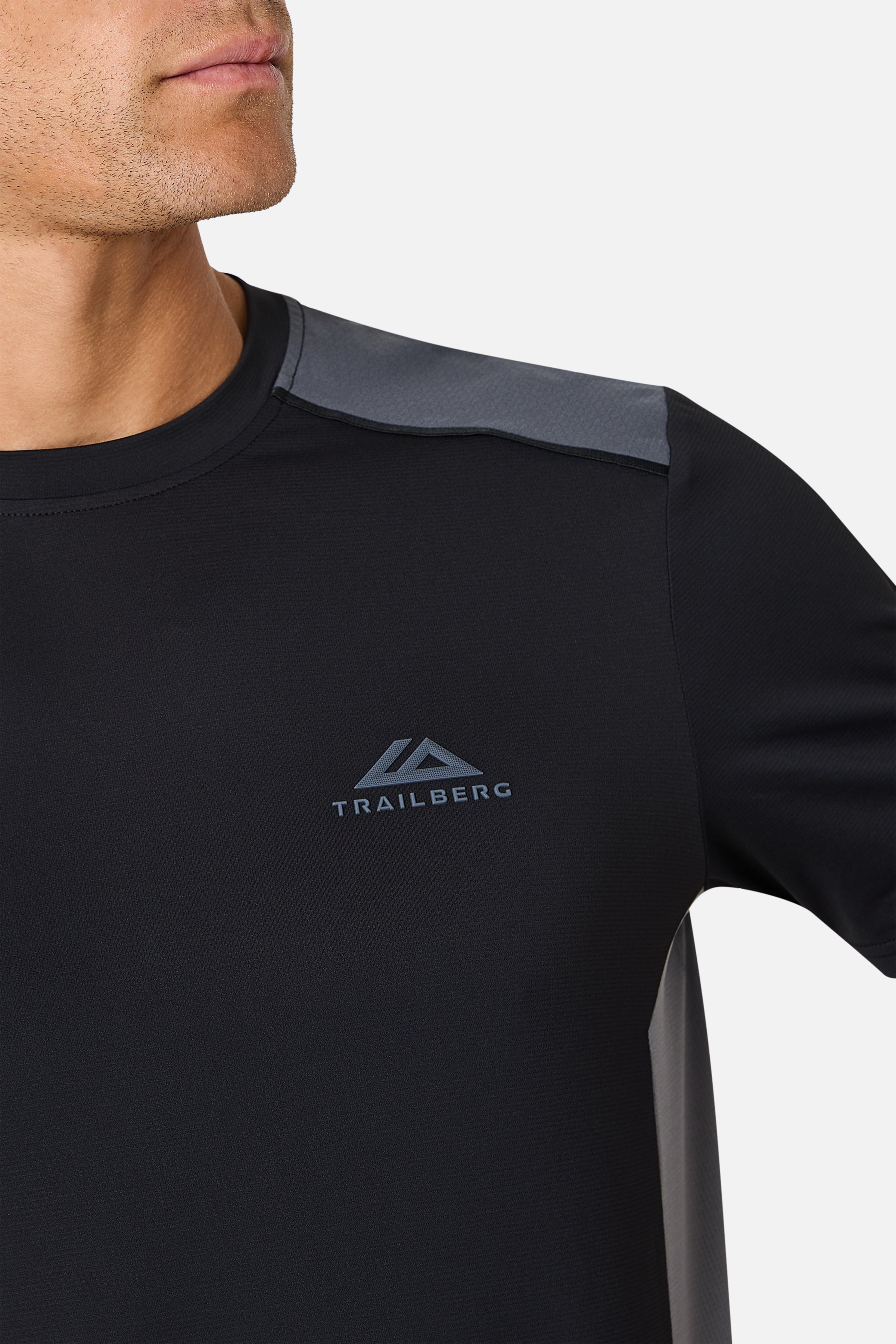 Triathlon Ultra Tee - Black/Graphite Grey/Nightfall Grey