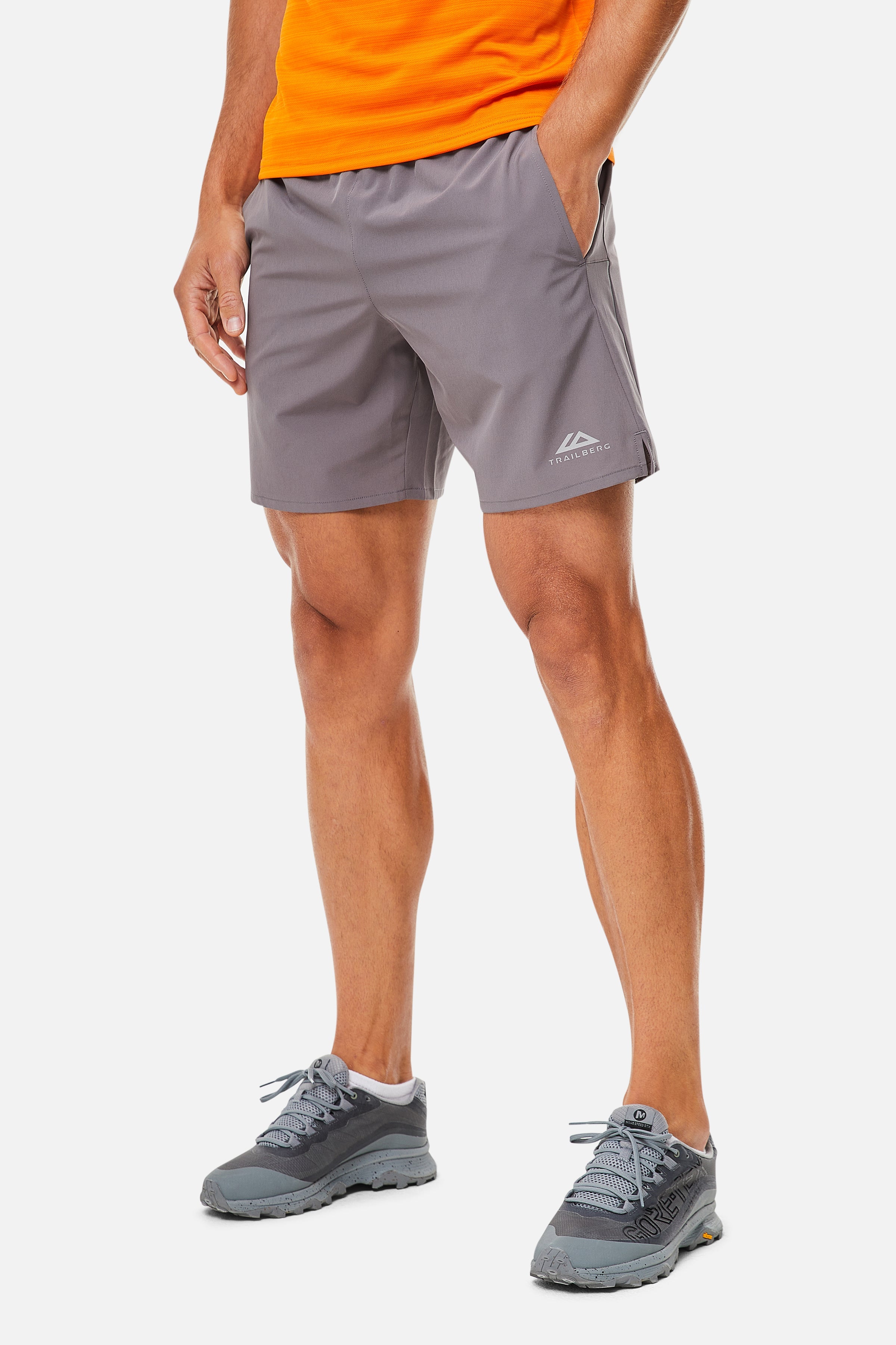 ESSENTIAL SHORT - DARK GREY