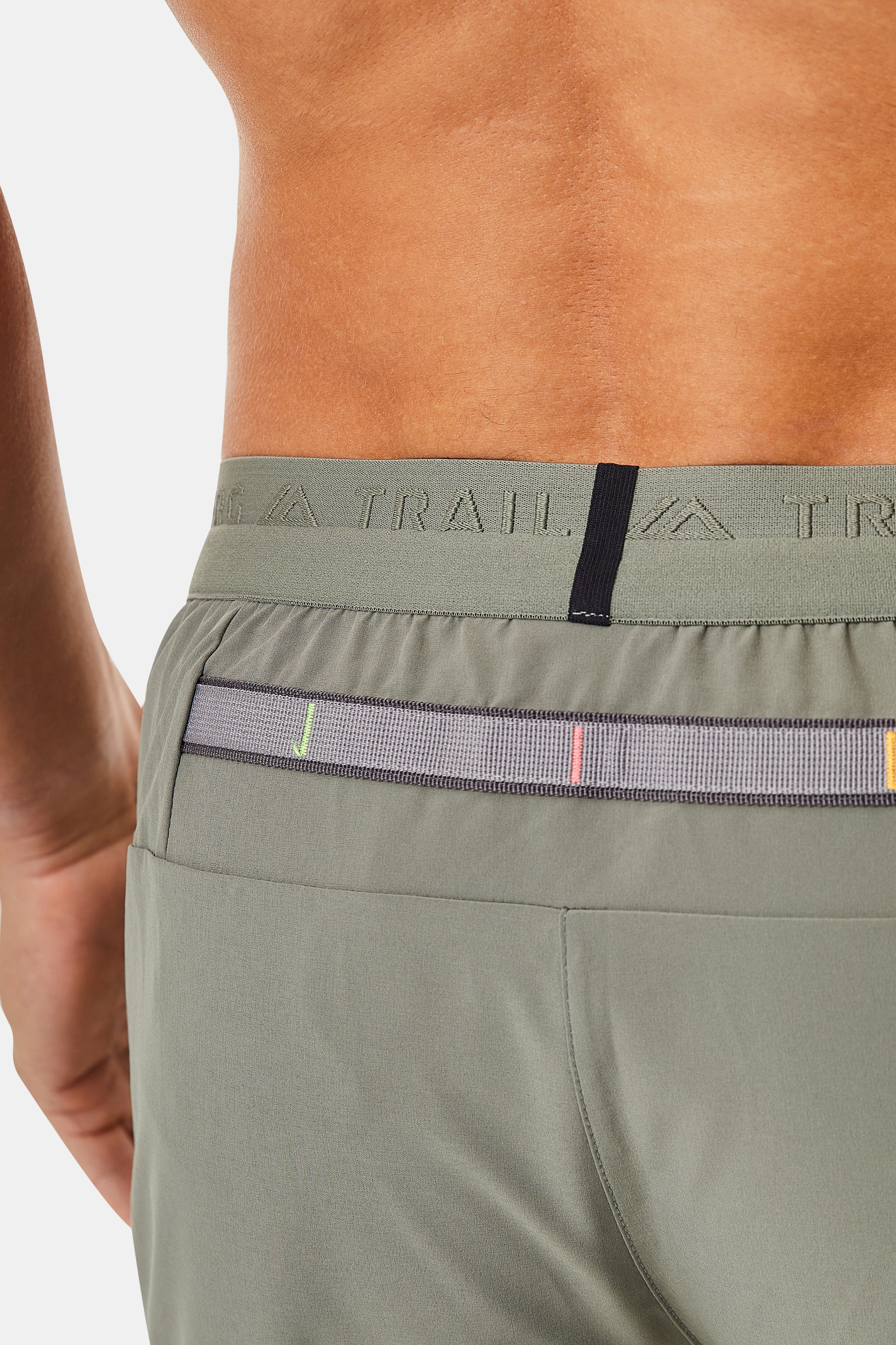 TRIATHLON SHORT - SAGE