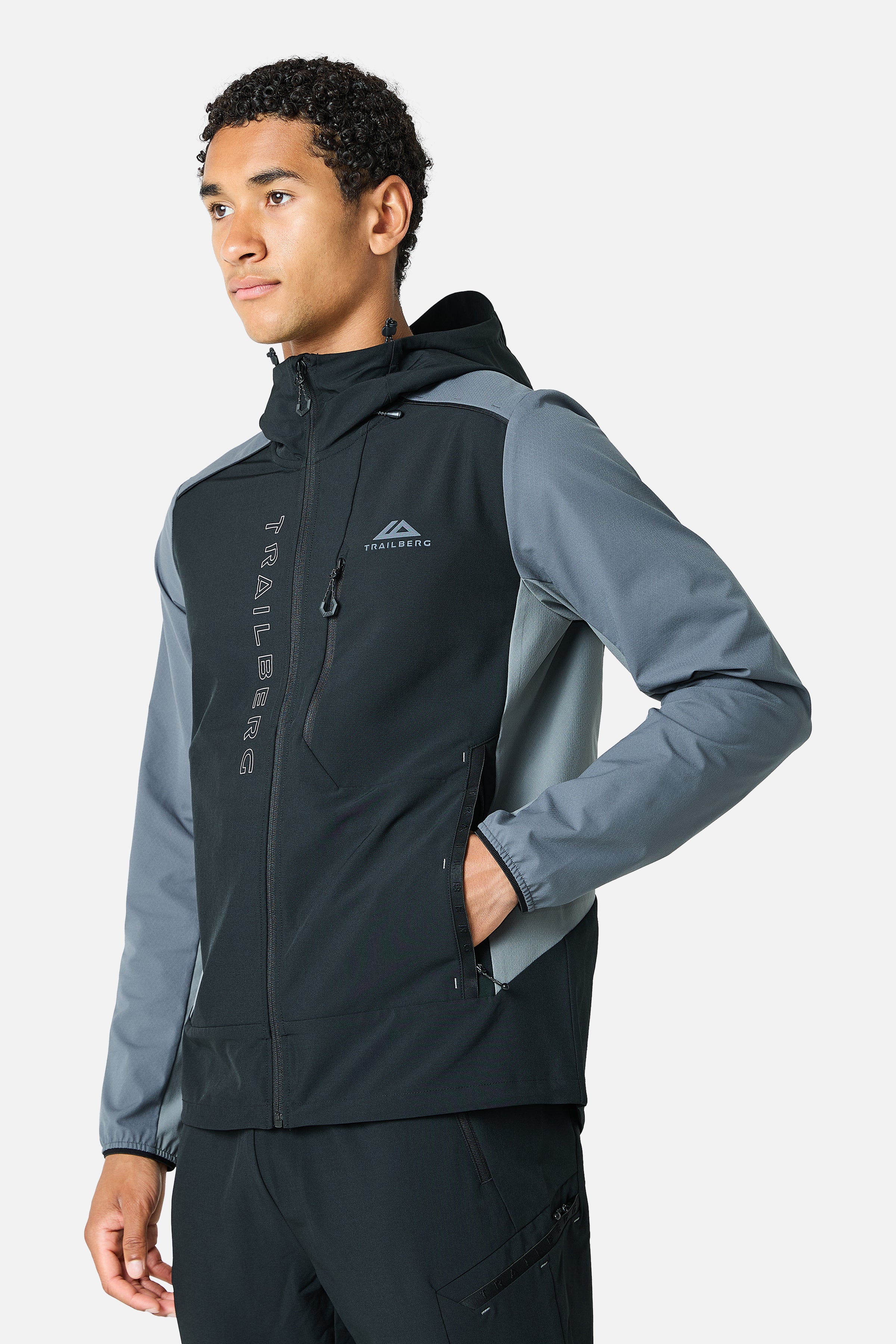Triathlon Ultra Windbreaker - Black/Graphite Grey/Nightfall Grey