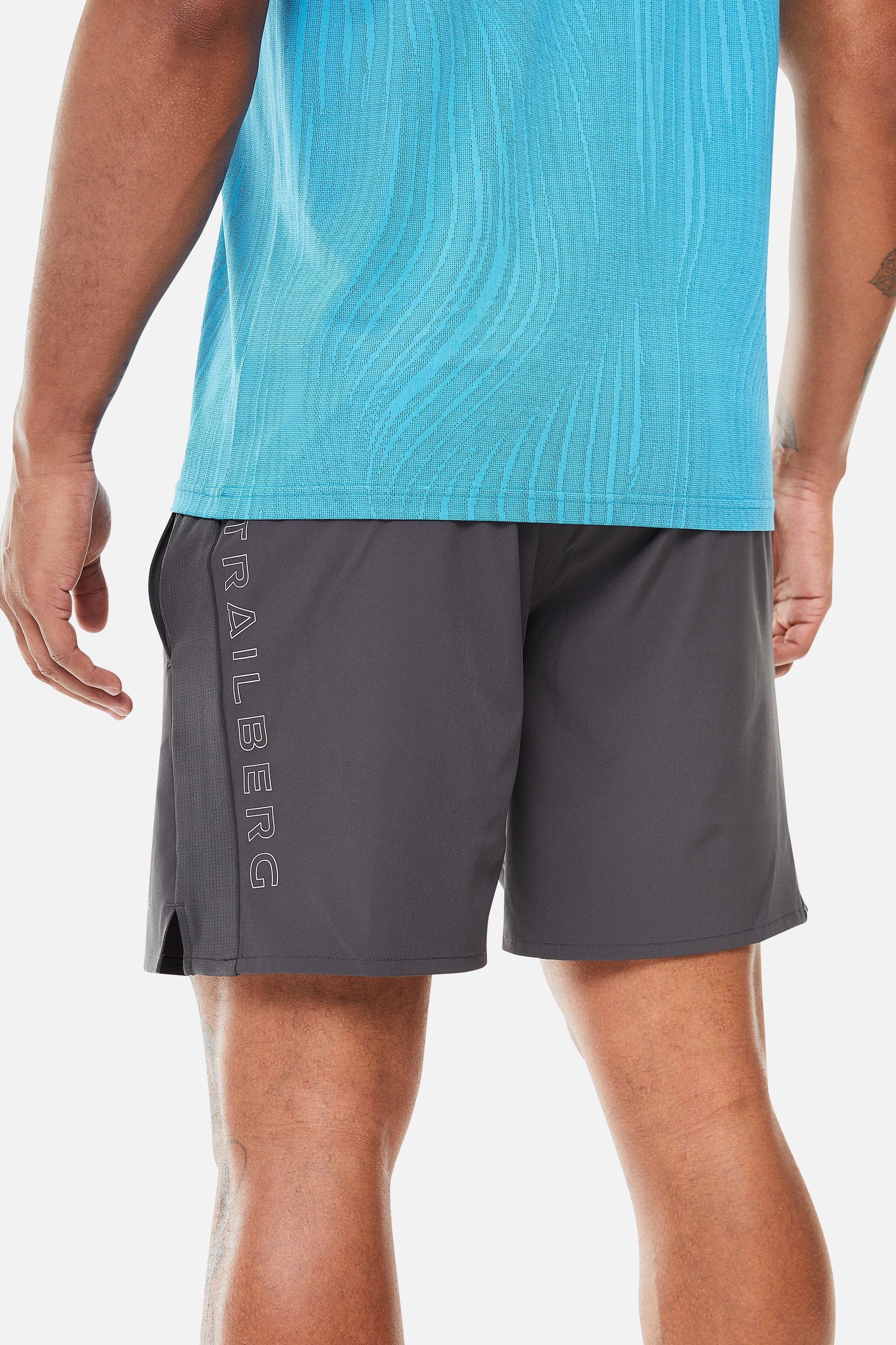 Vertex Short - Ink Grey