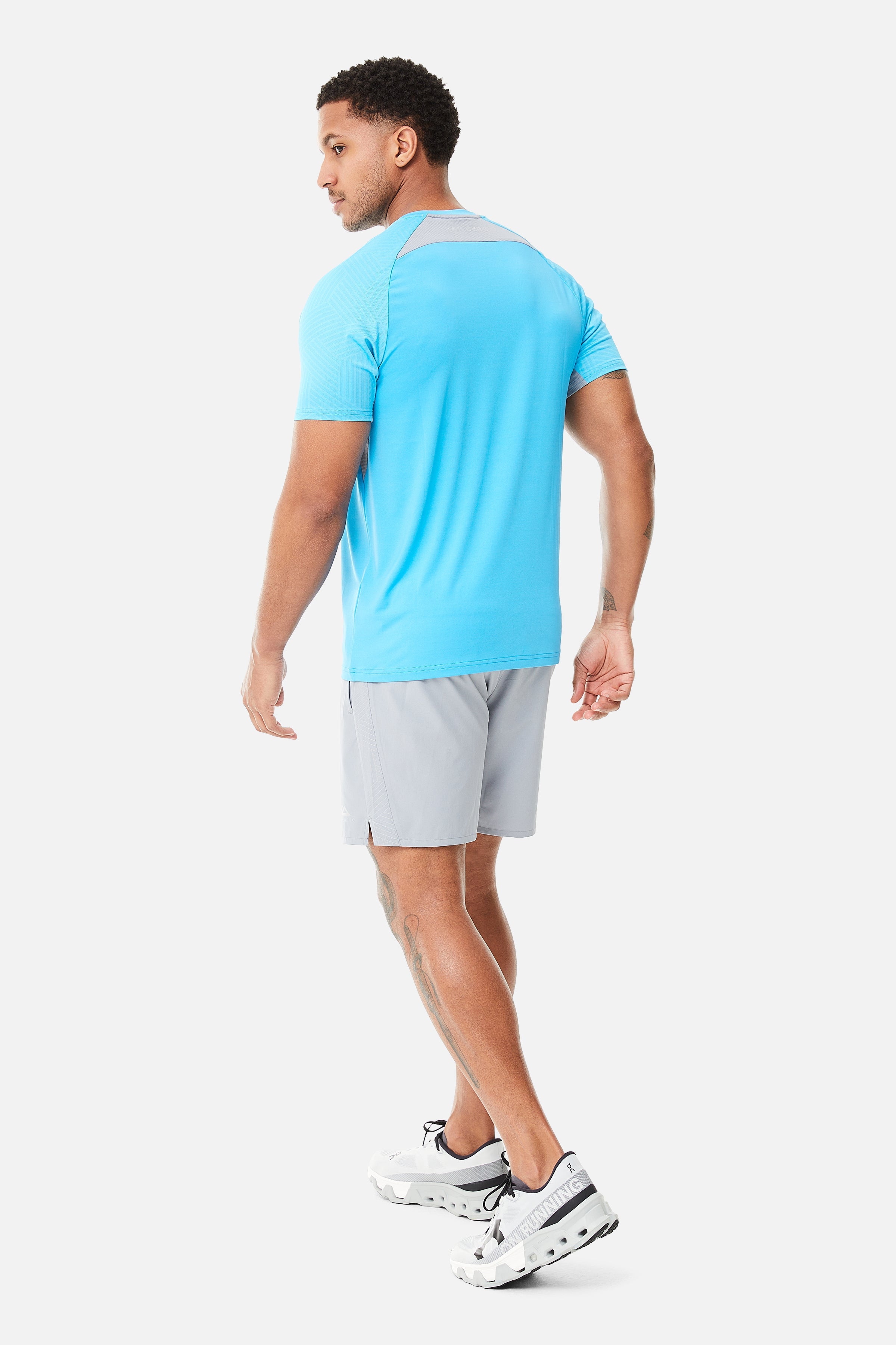 Axis Jacquard Tee - Aqua Wave/Frosted Fog