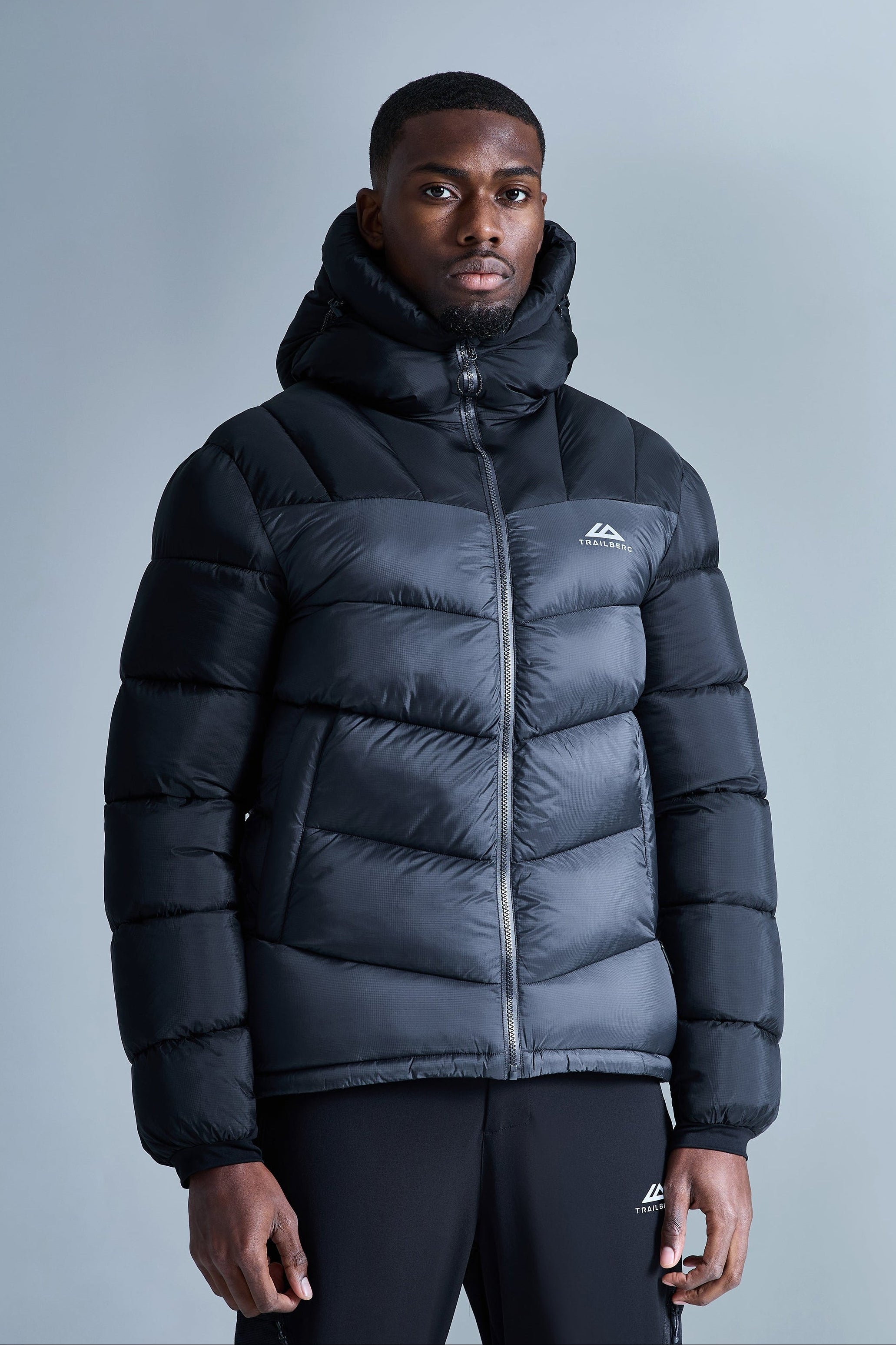 Alpina Insulated Jacket - Black/Volcano Grey