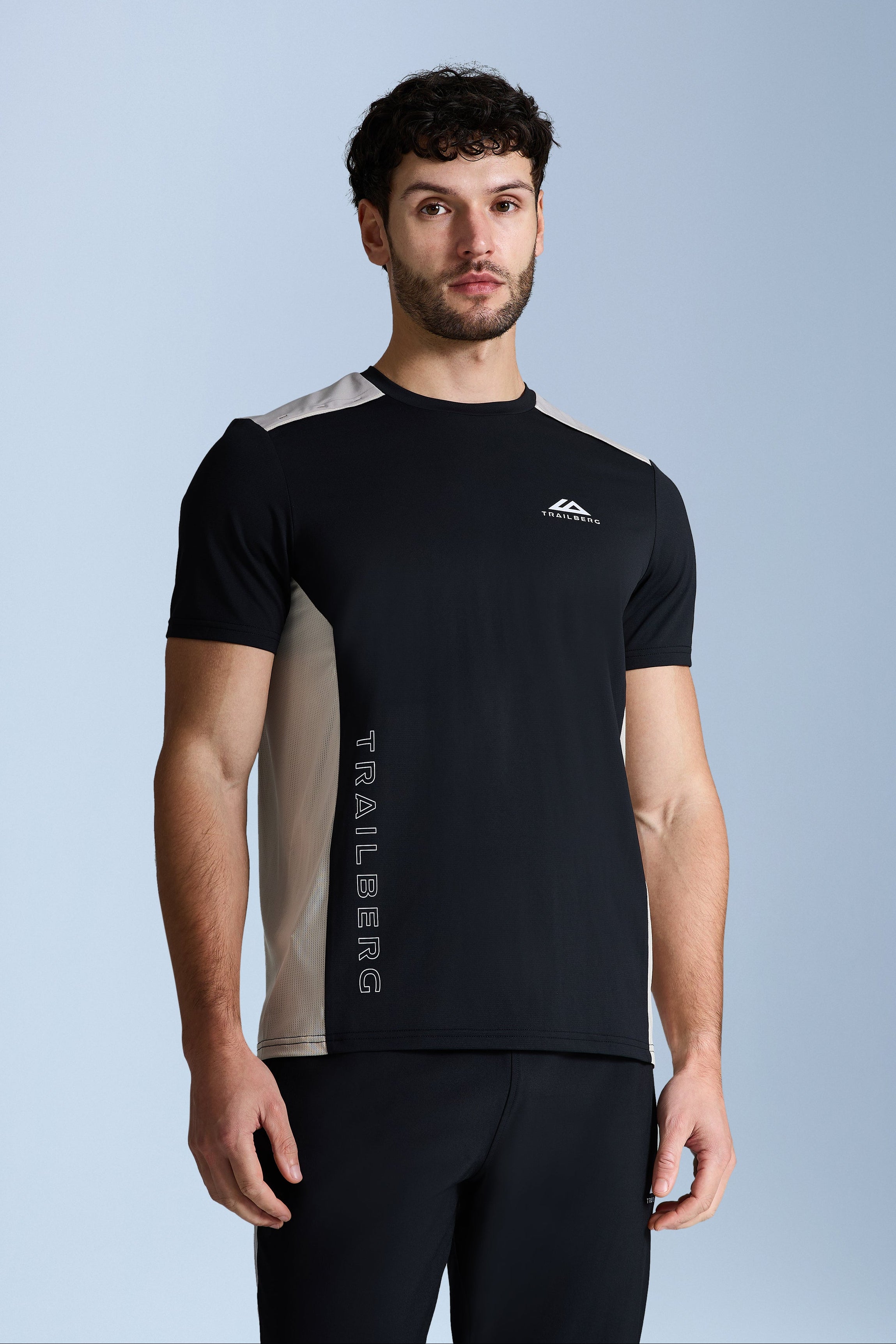 AW25 Triathlon Tee - Black/Pale Taupe/Fossil Brown