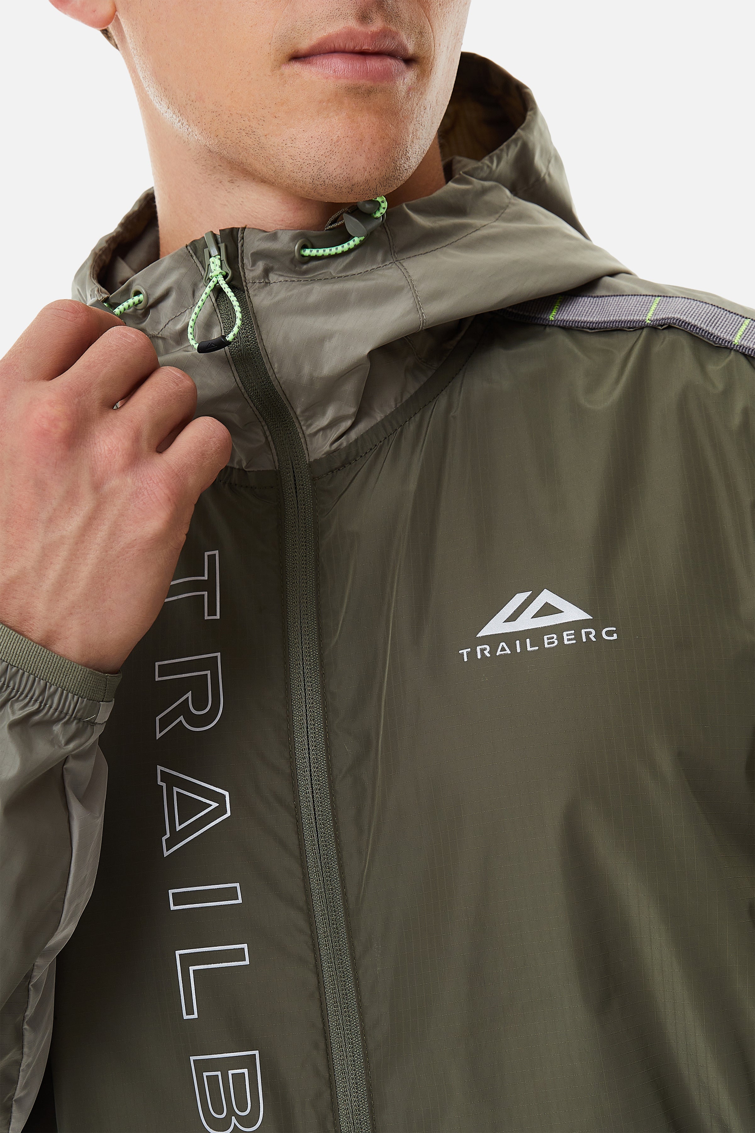 AW24 TRIATHLON WINDBREAKER - KHAKI