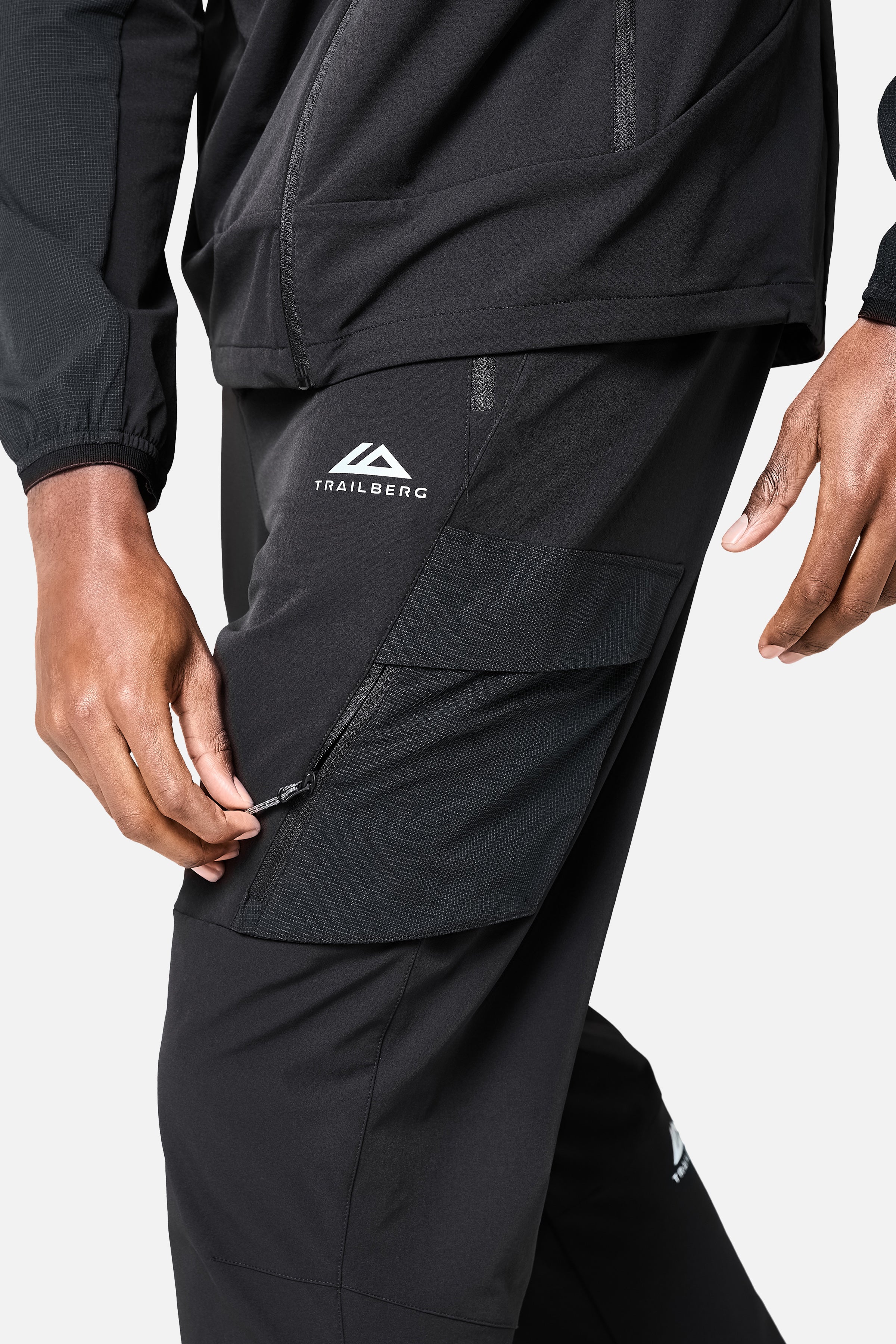 Faltenjura 2.0 Tracksuit - Black/Volcano Grey