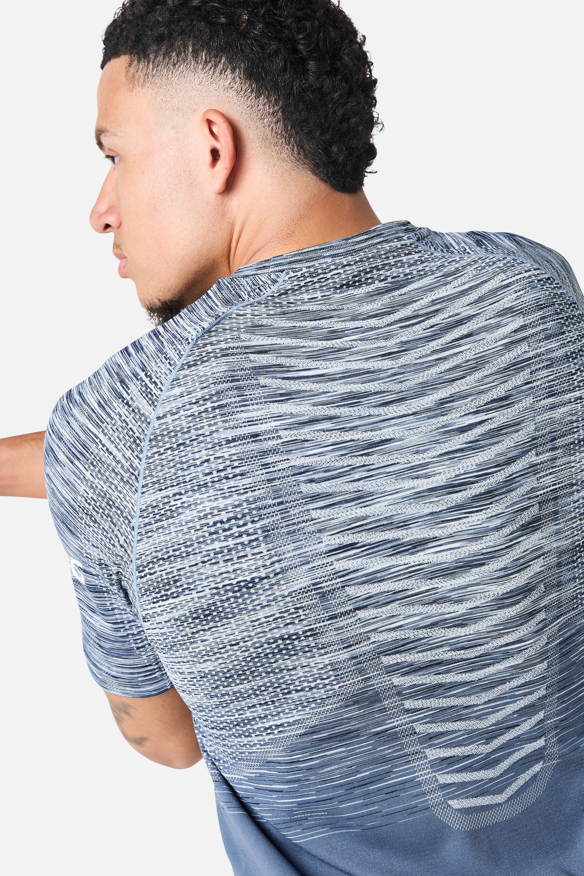 Arc Seamless T-shirt - Breeze/Storm Blue/Skylar/White