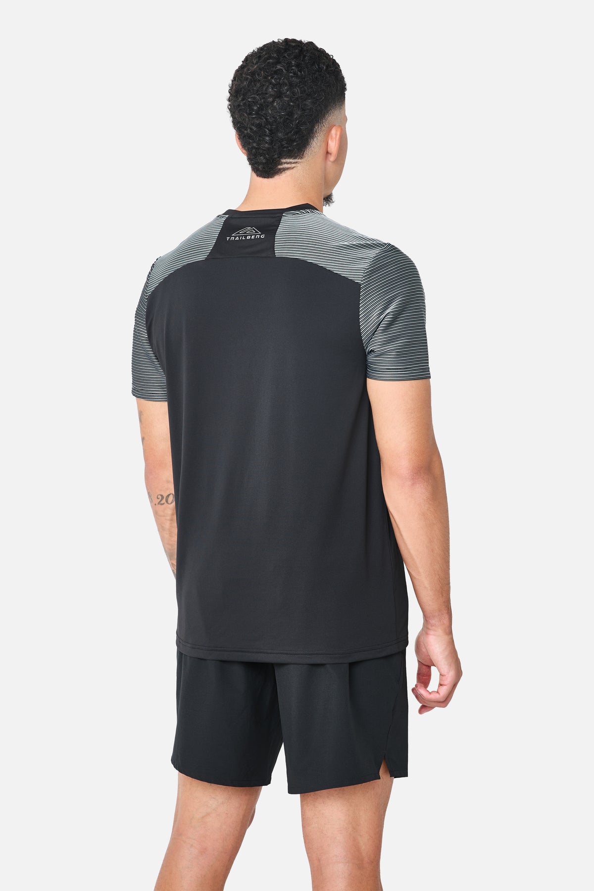 Equator Twinset - Black