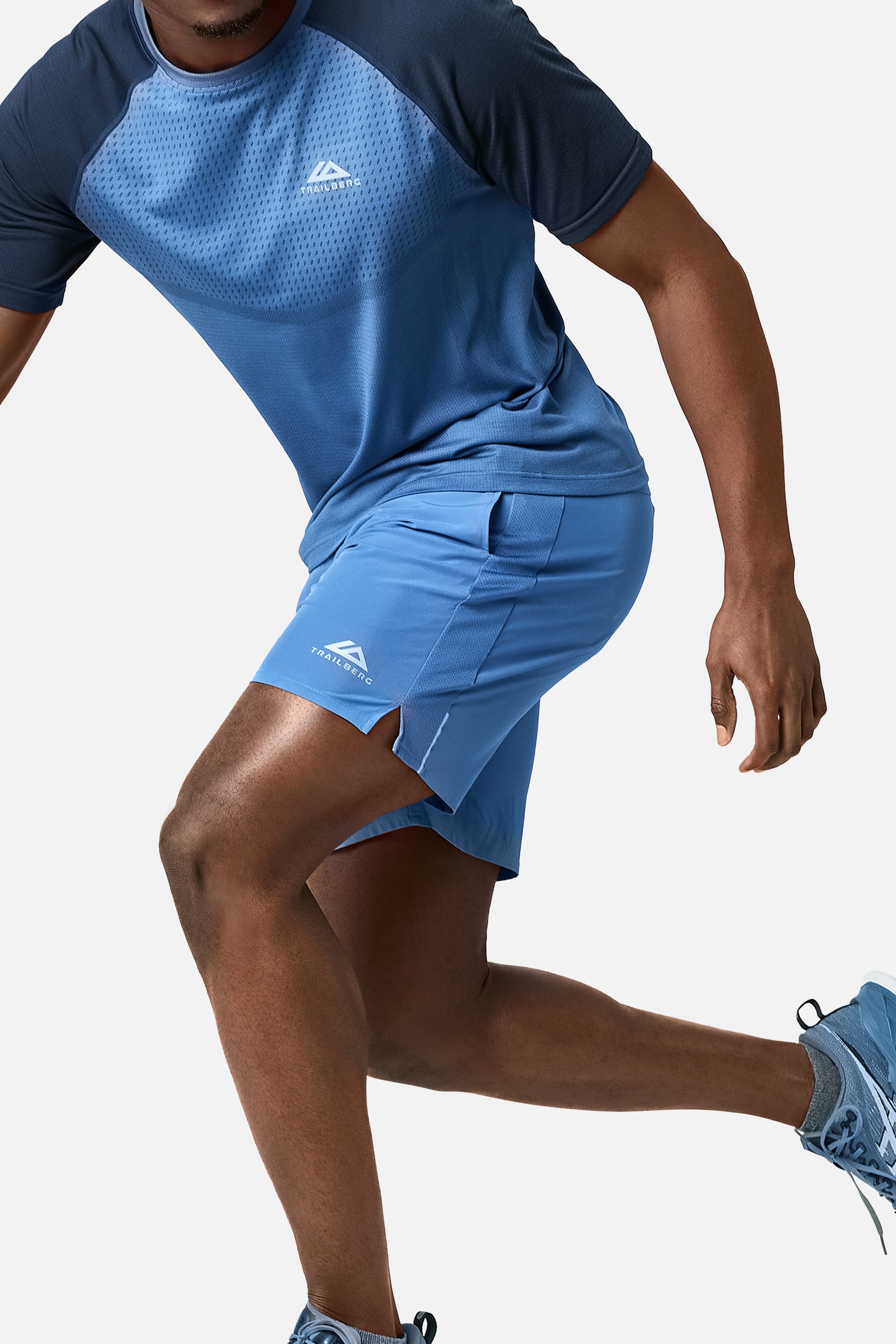 Essentials 2.0 Short - Voltage Blue