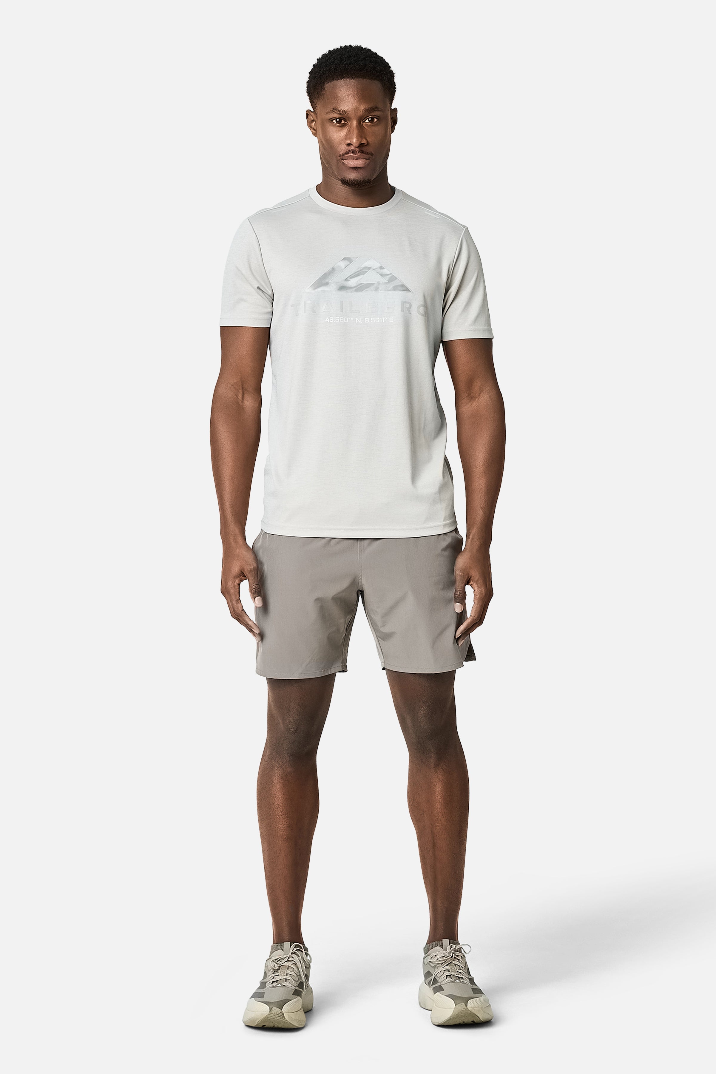 Blur Large Logo Tee - Pebblestone