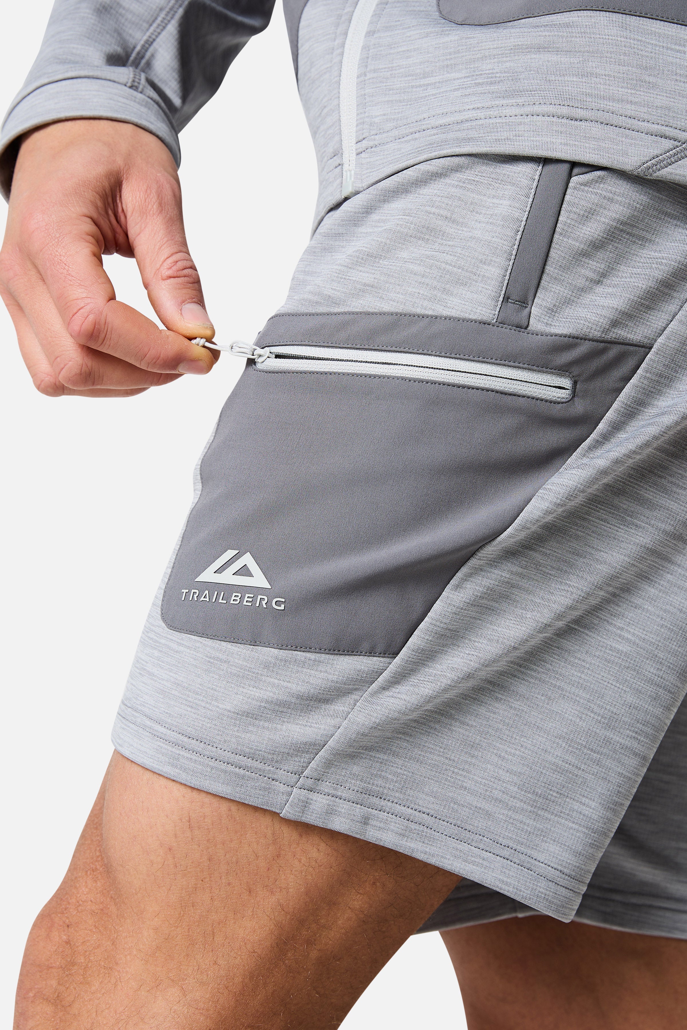 Vale Gridded Fleece Short - Lunar Grey/Nightfall Grey