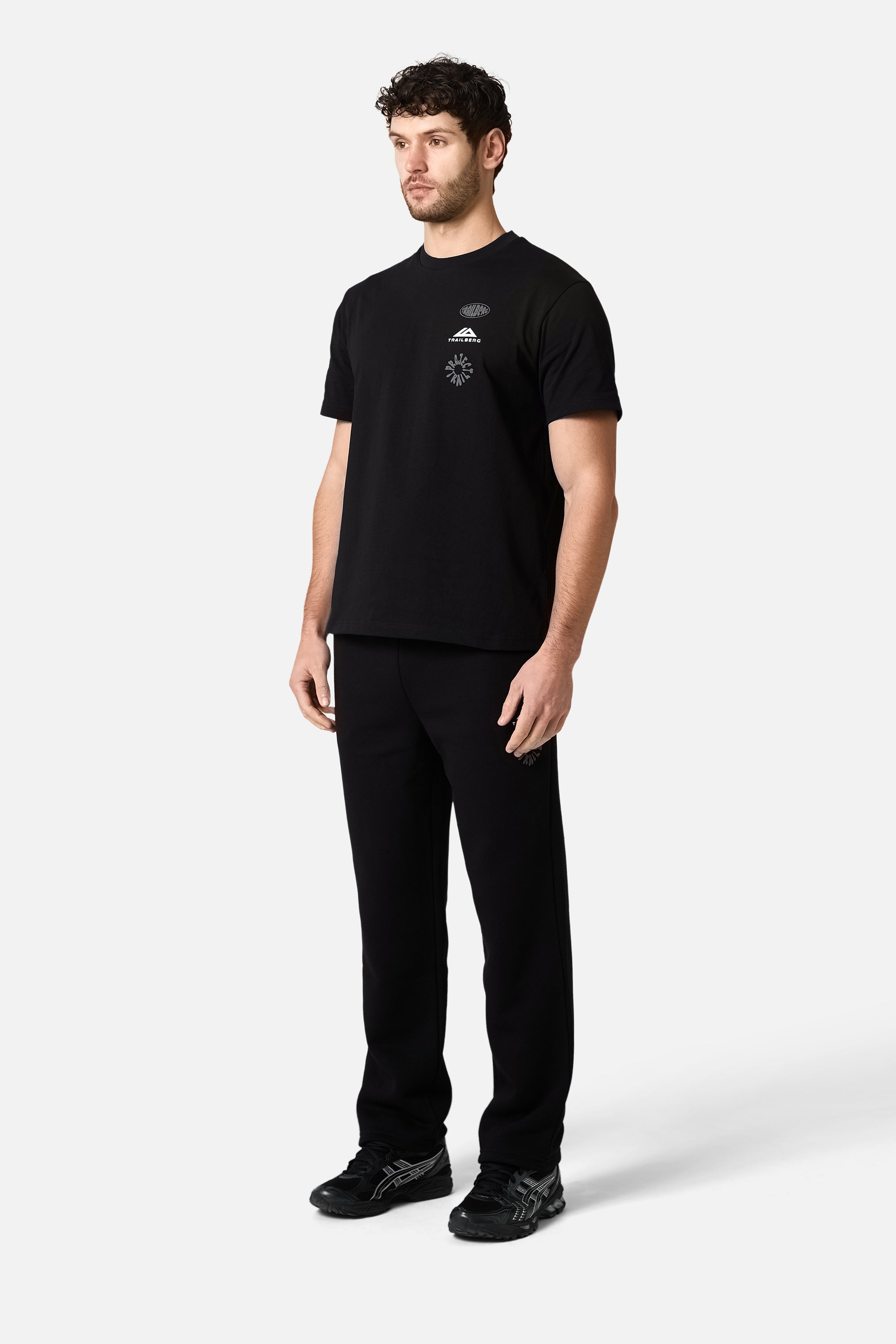 Vector Straight Leg Jogger - Black