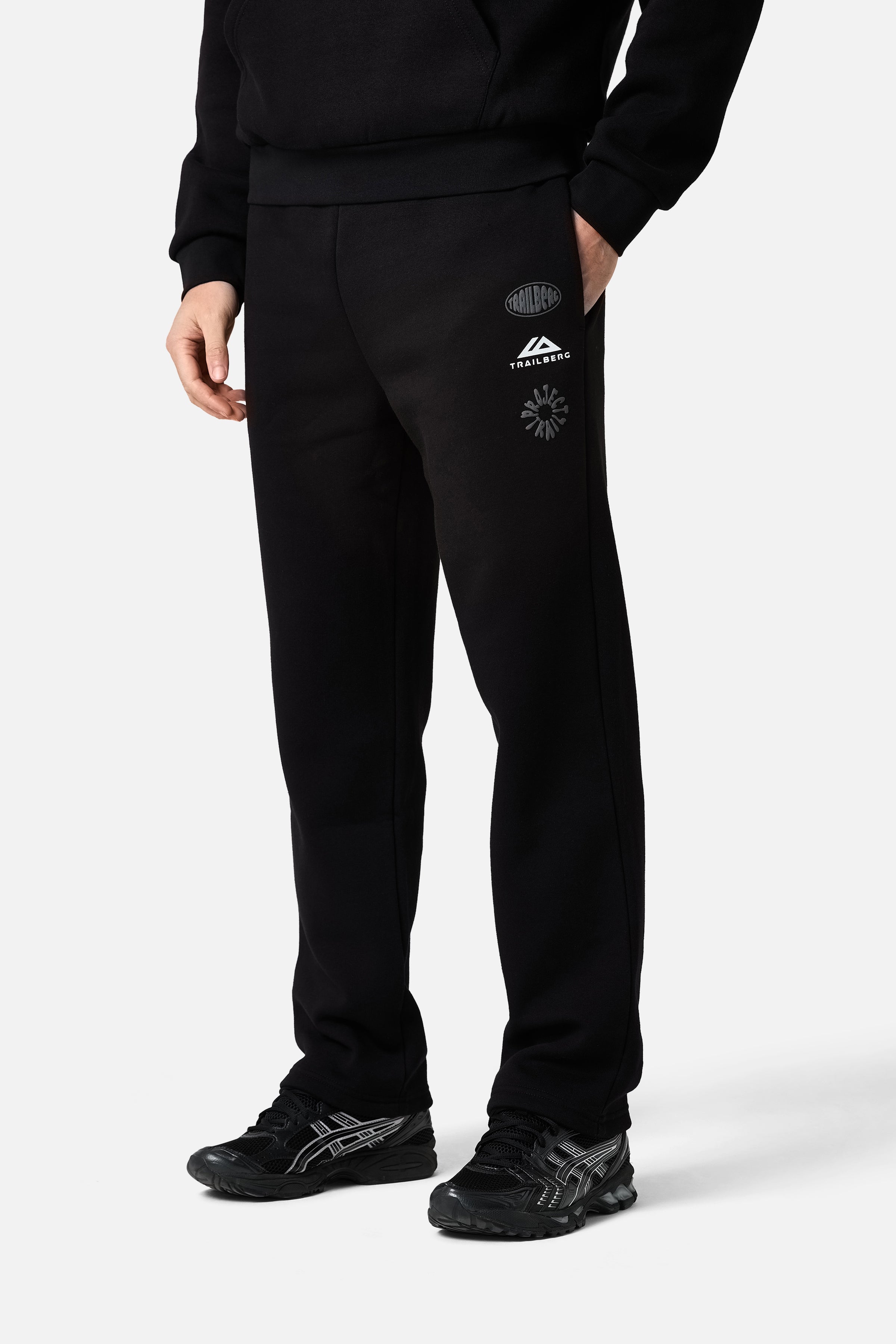 Vector Tracksuit - Black