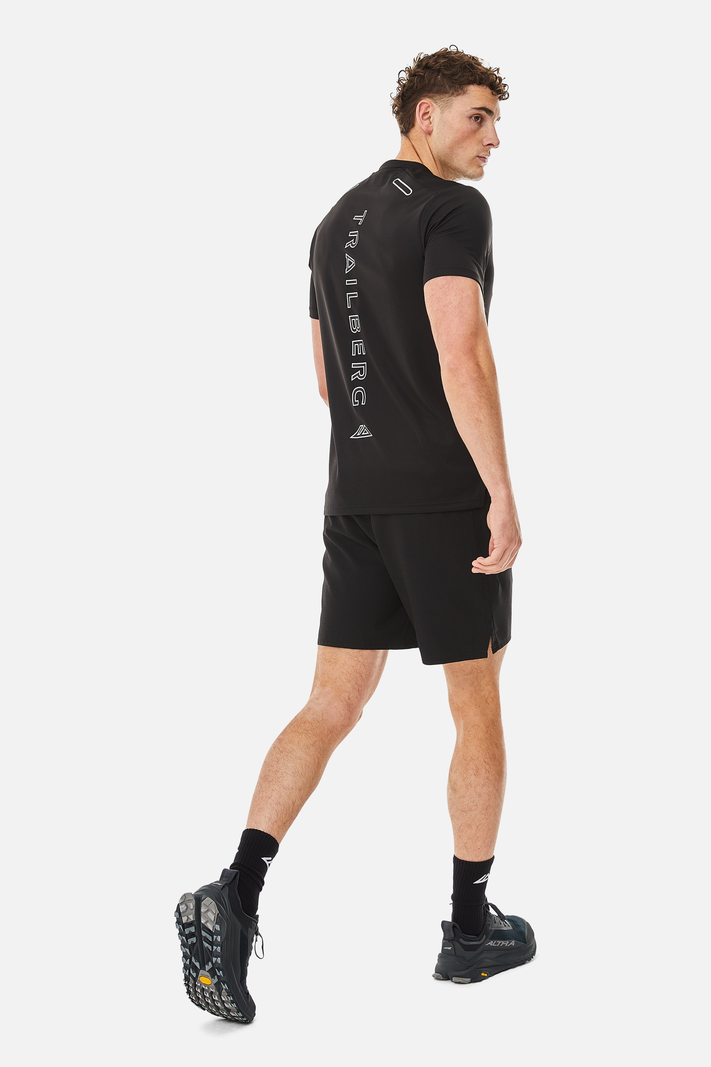 Gotthard Twinset - Black