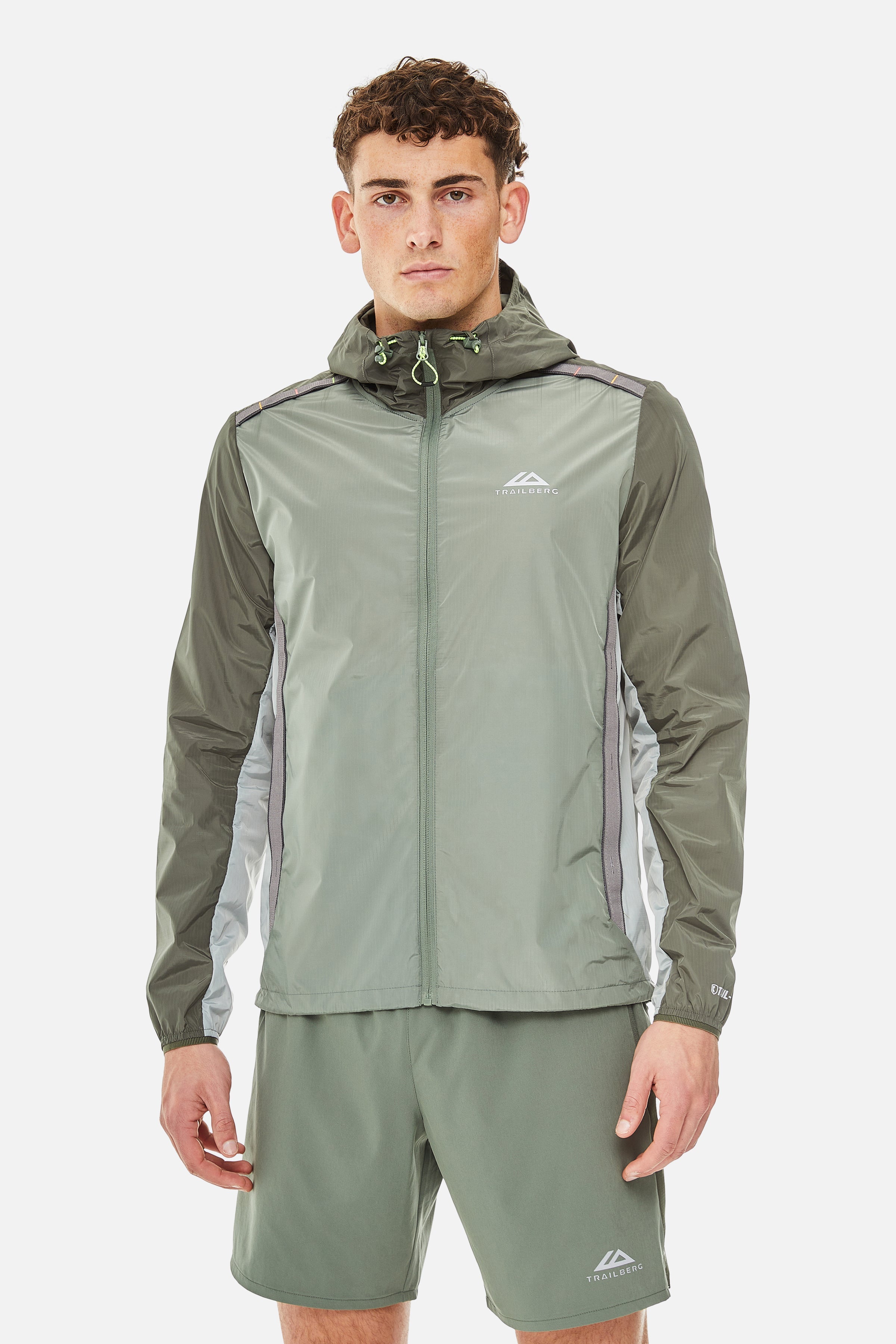 Triathlon SS25 Windbreaker - Pine Dust/Dark Fern/Frosted Leaf