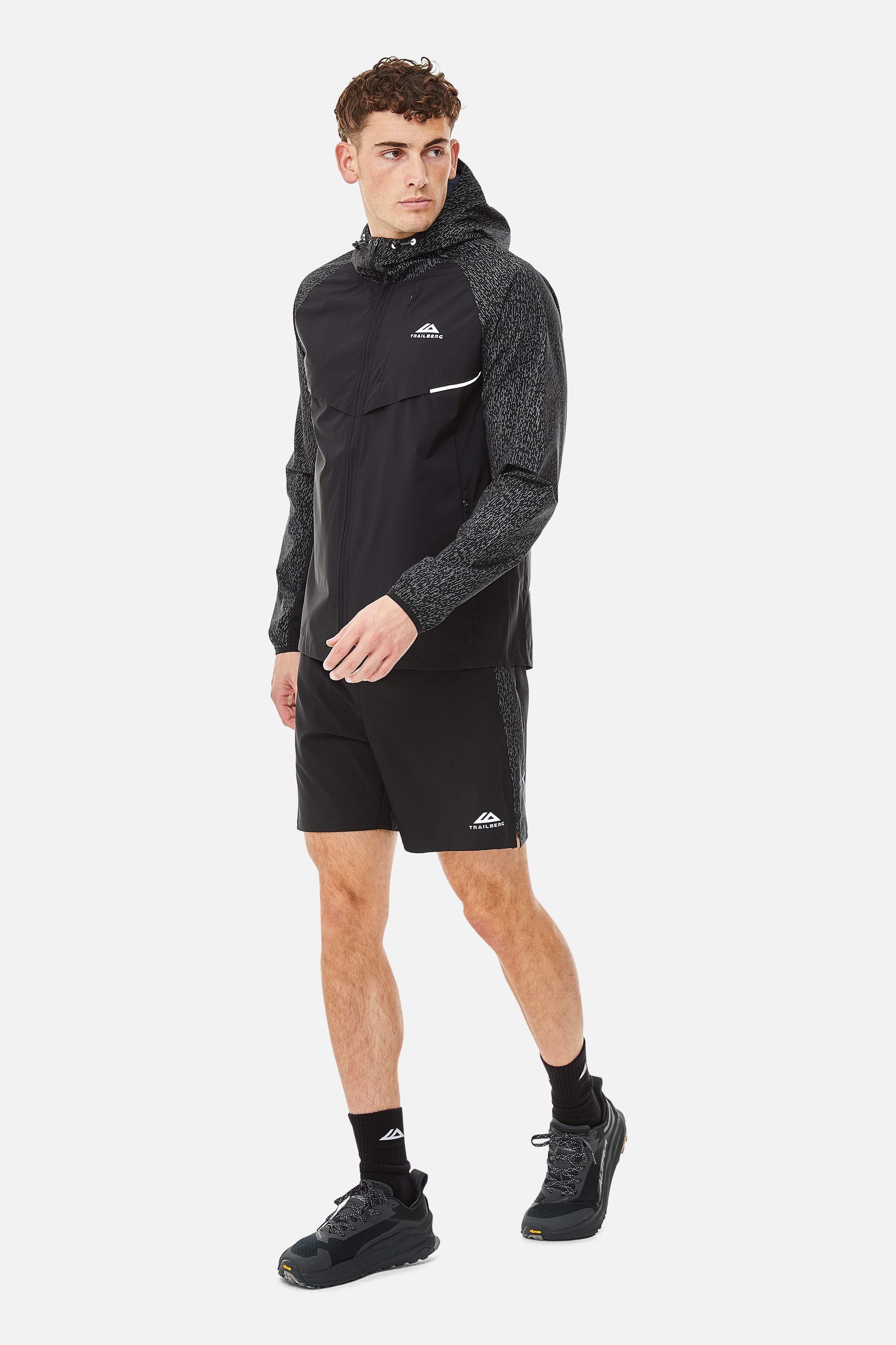 Reflect Windbreaker - Black
