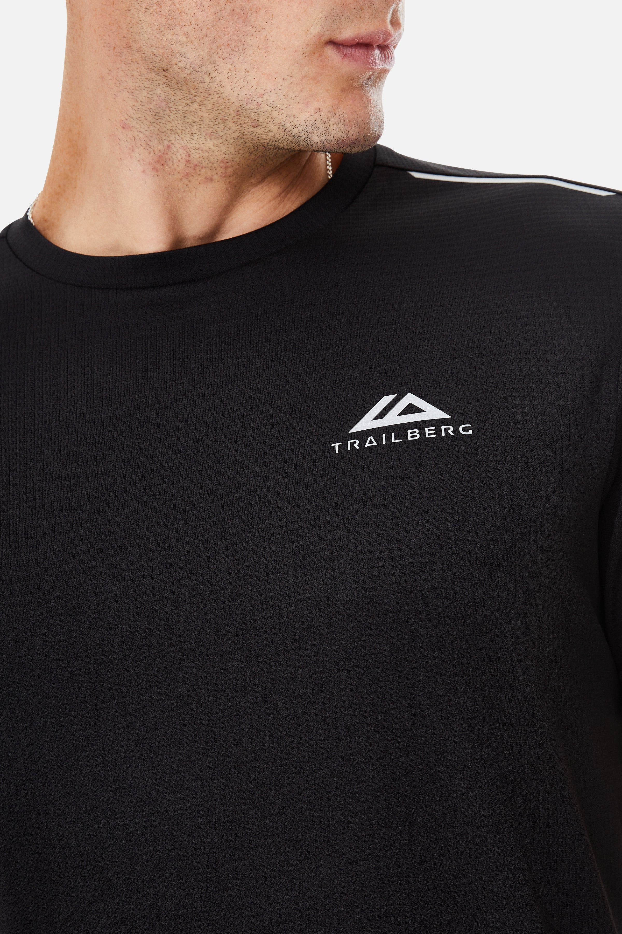 Focus Tee - Black