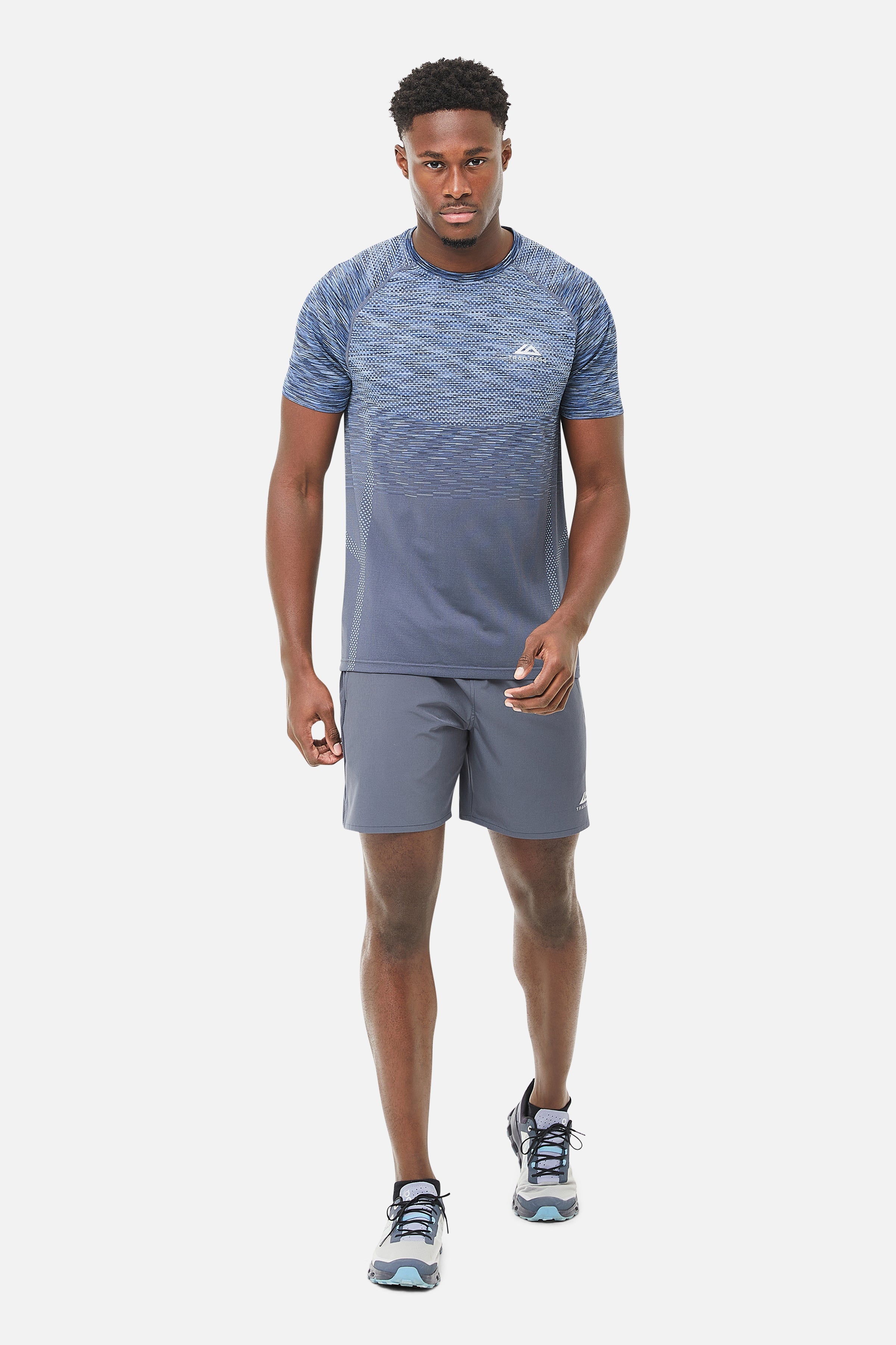 SUMMIT SEAMLESS TEE - OMBRE BLUE