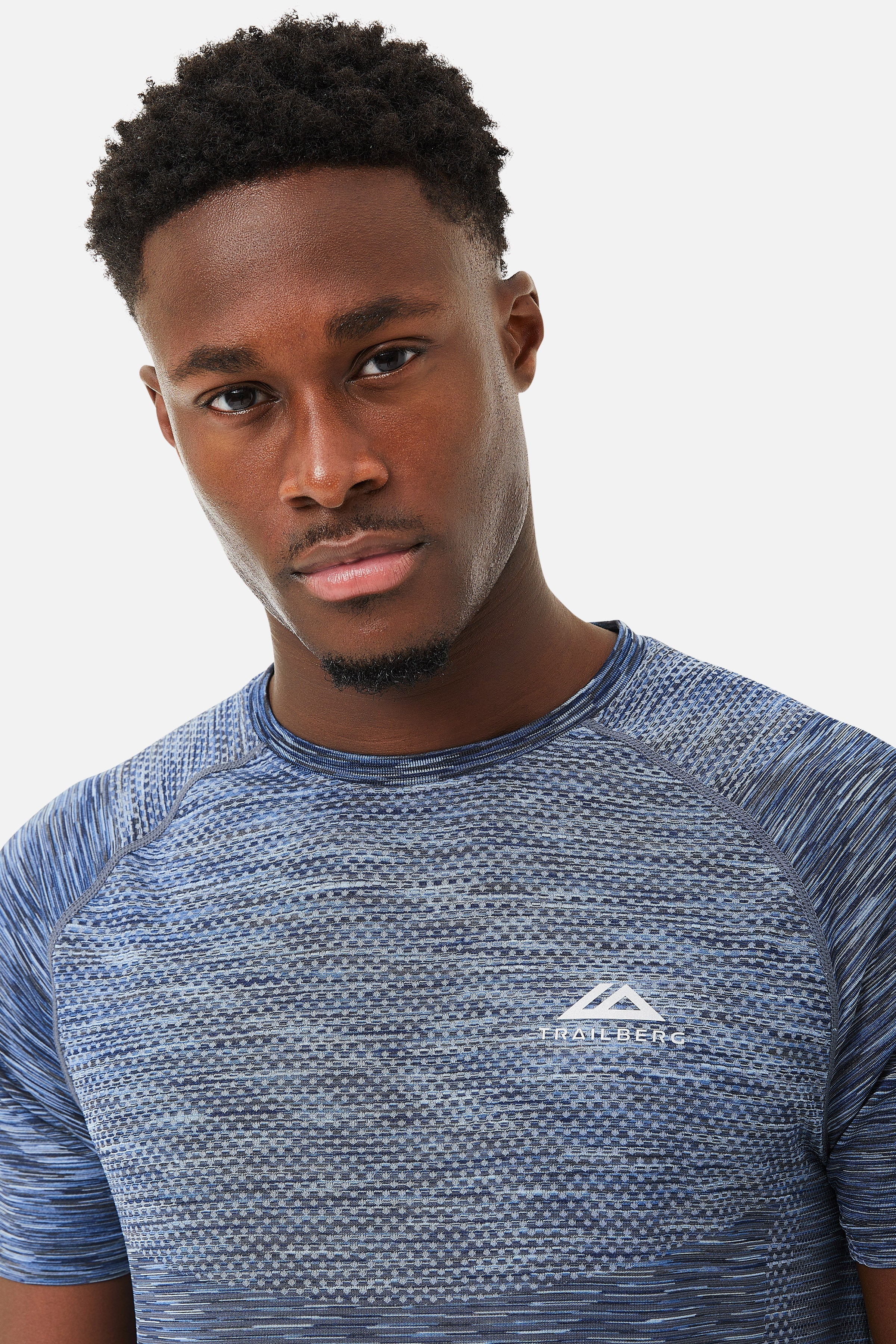 SUMMIT SEAMLESS TEE - OMBRE BLUE