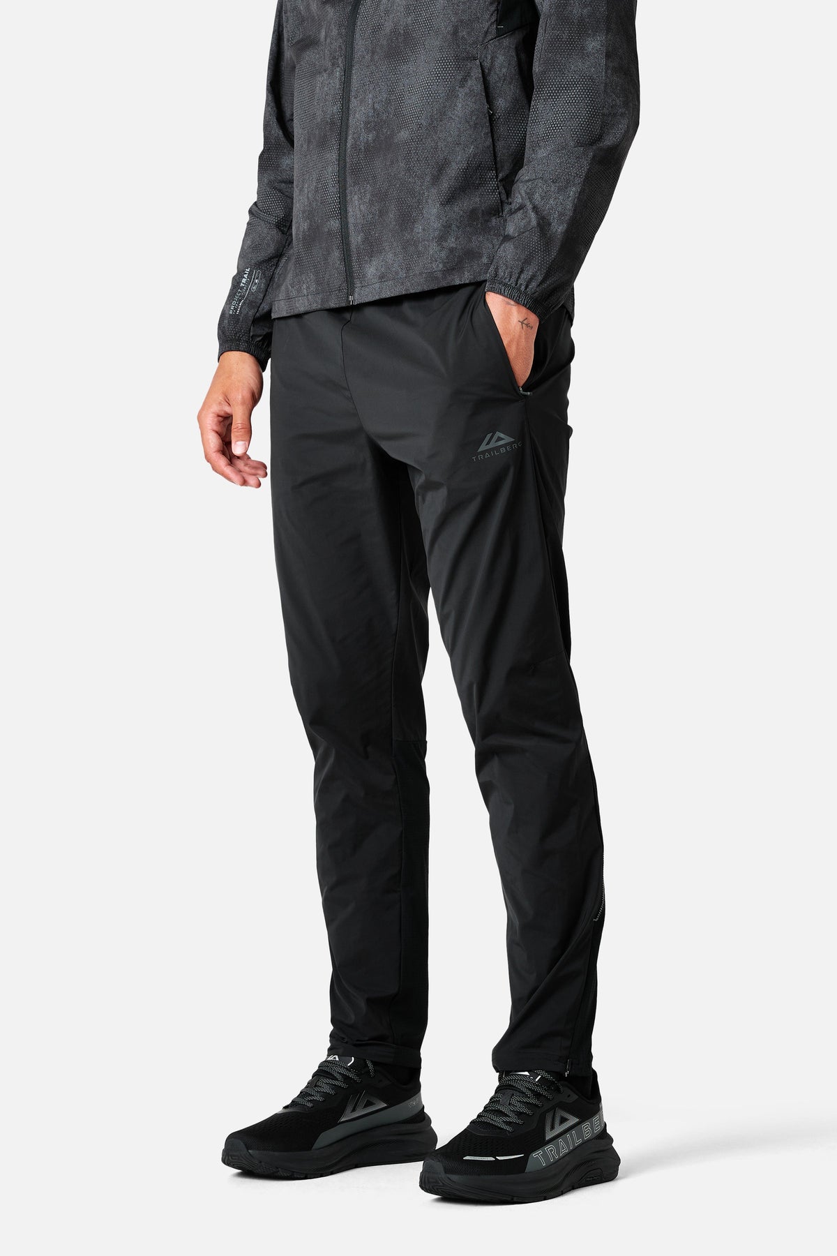 Trackflow Project Trail Tracksuit - Black