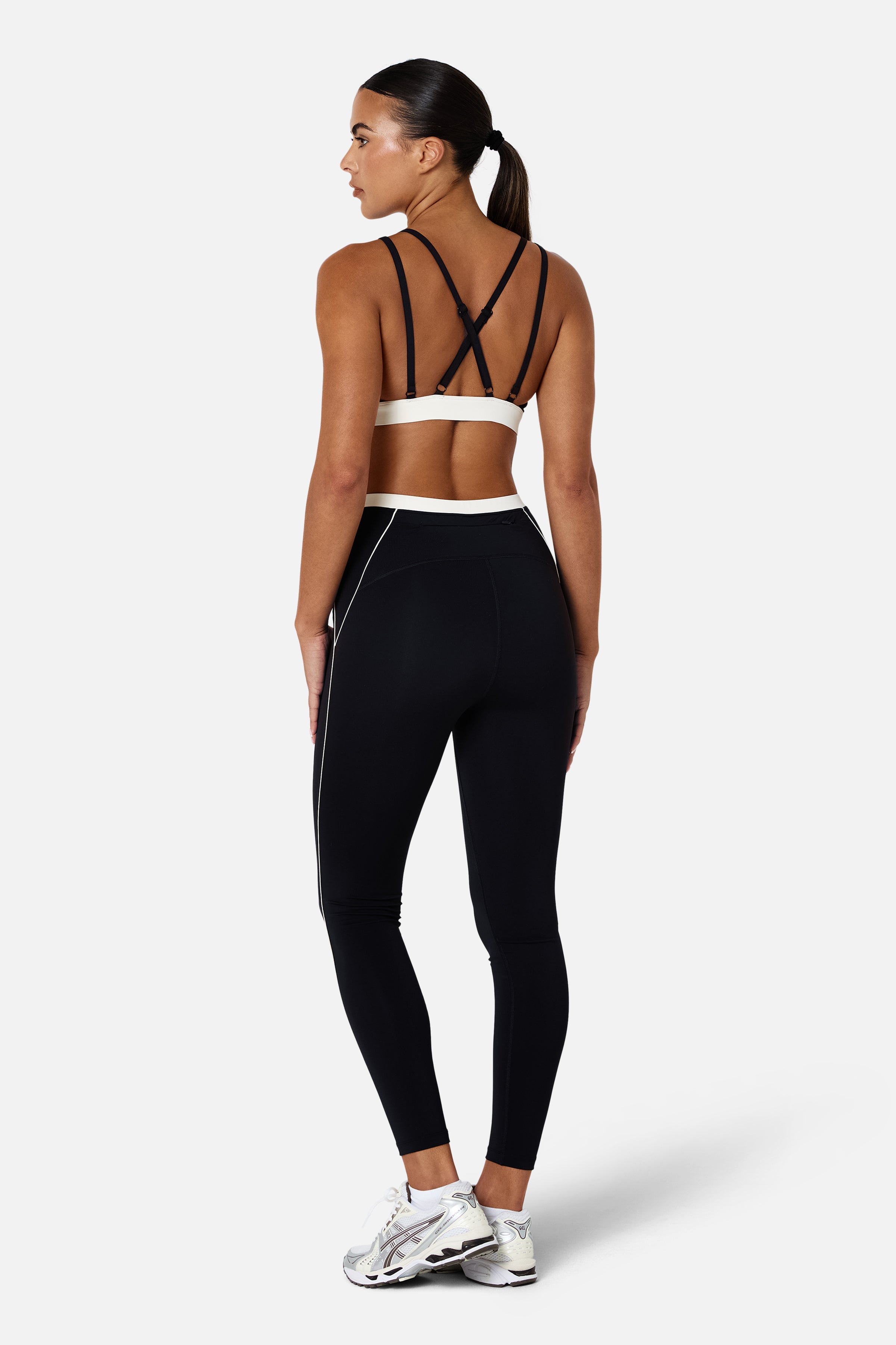 Womens Ignite Legging - Black/Candlelight White