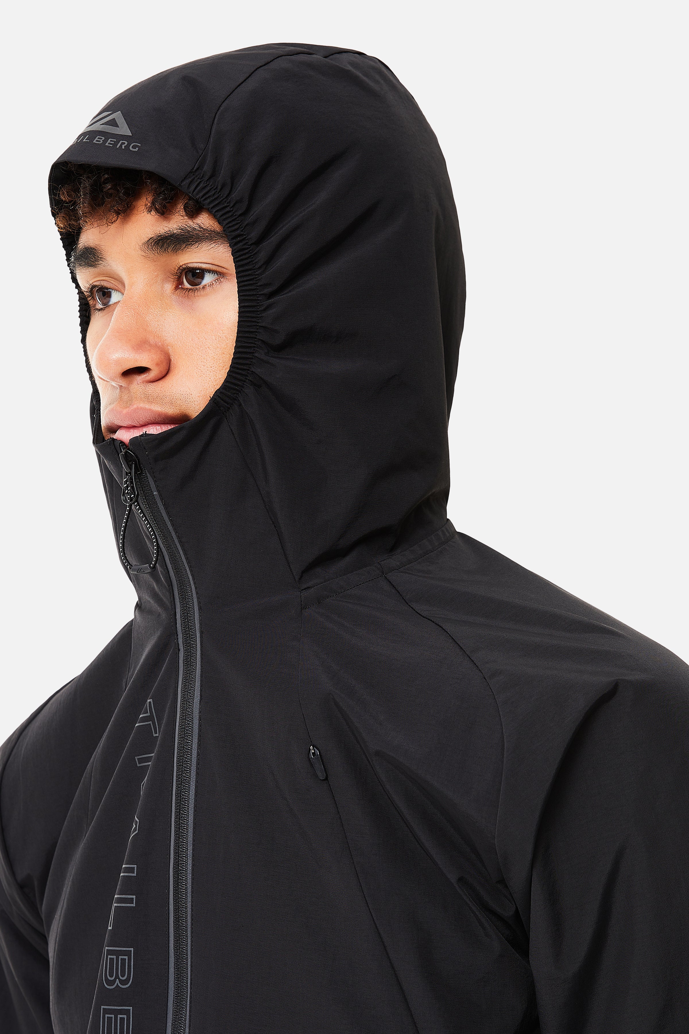 GEO WINDBREAKER - BLACK