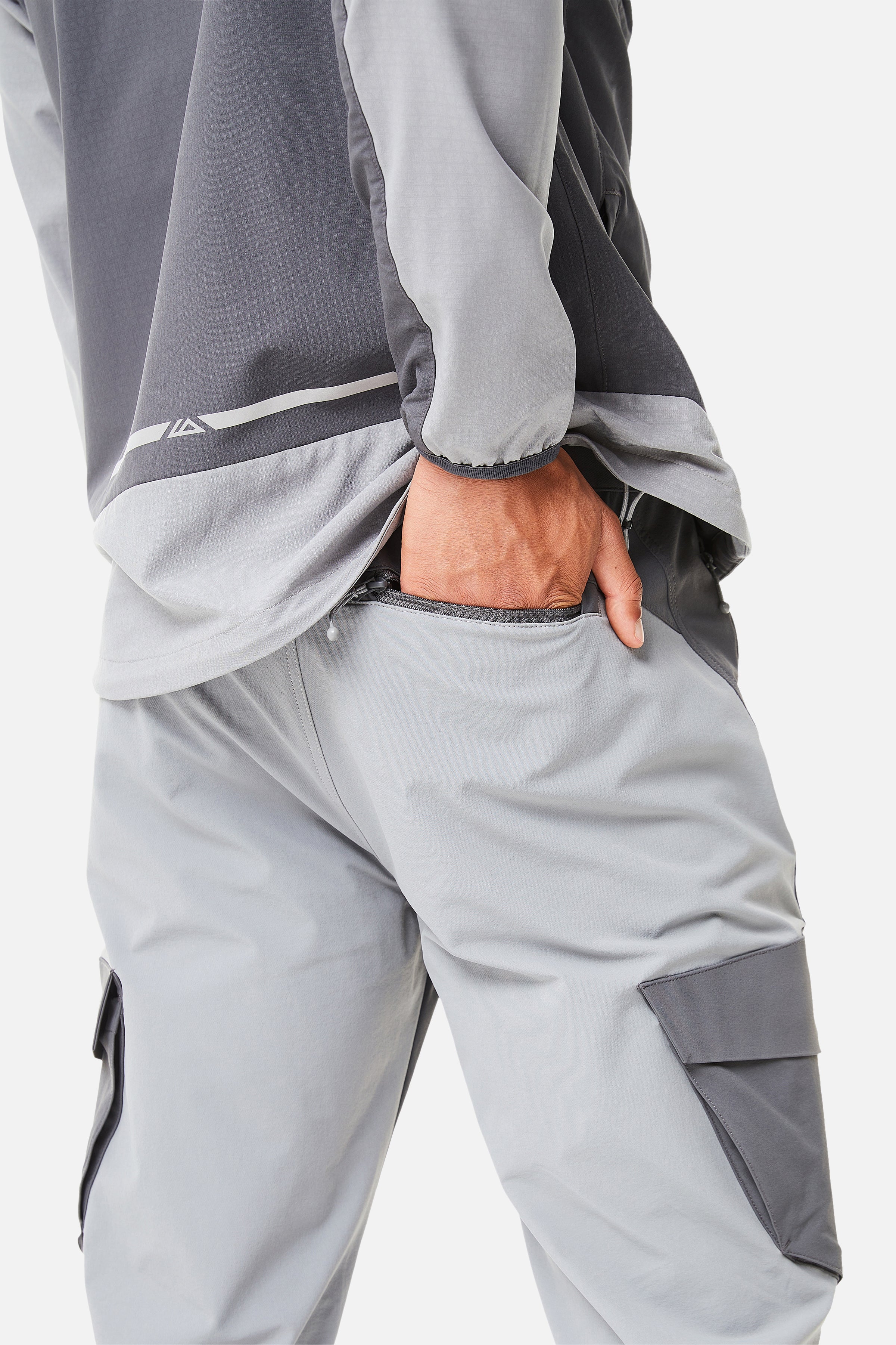 JURA TRACKSUIT - CHARCOAL GREY/GREY