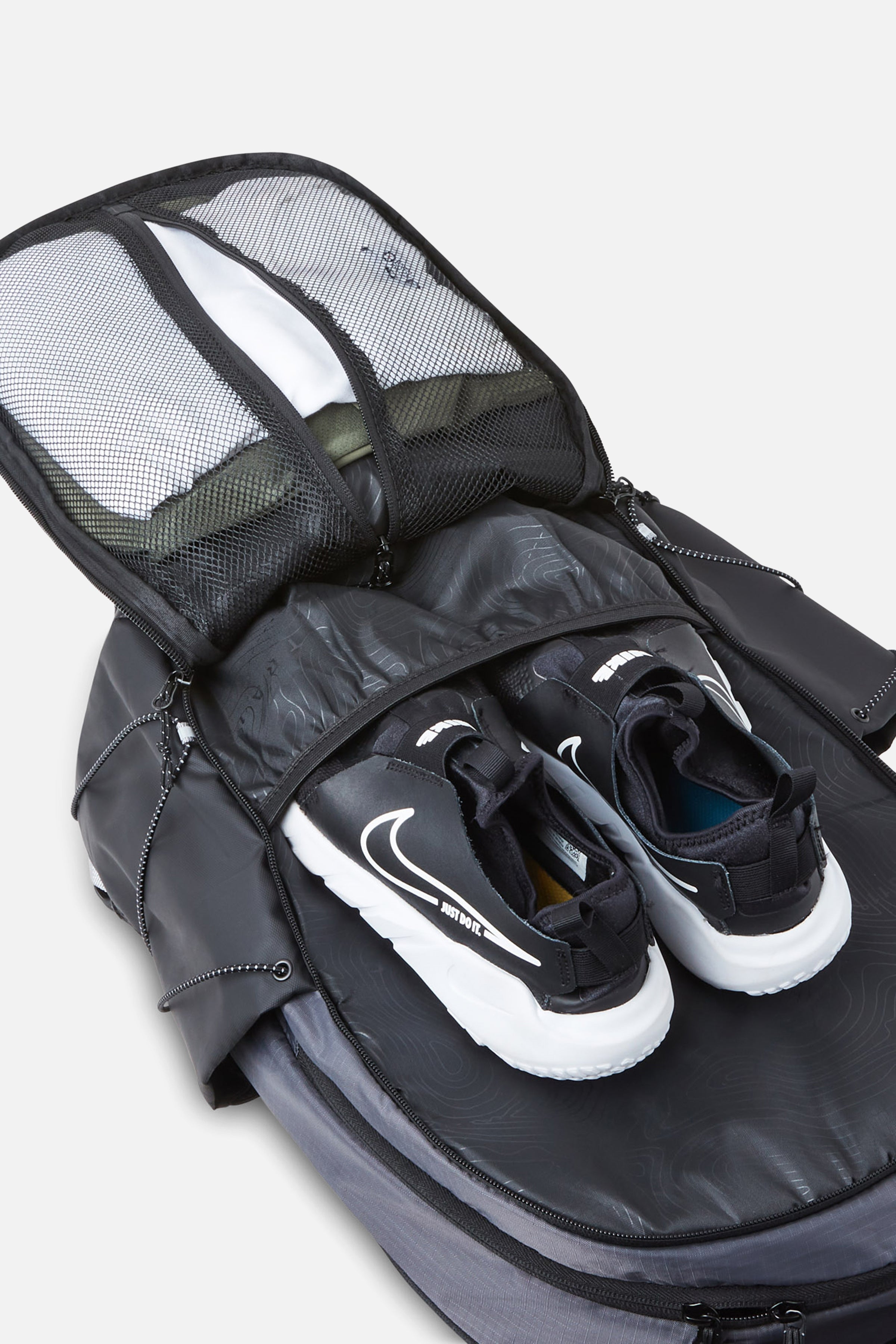 Valridge Backpack - Black/Charcoal